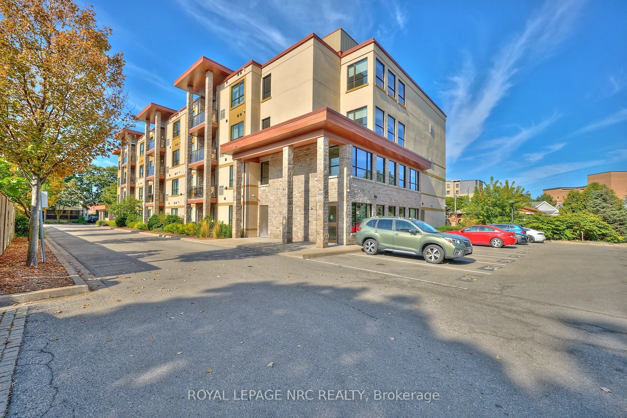 26 Wellington Street, #304