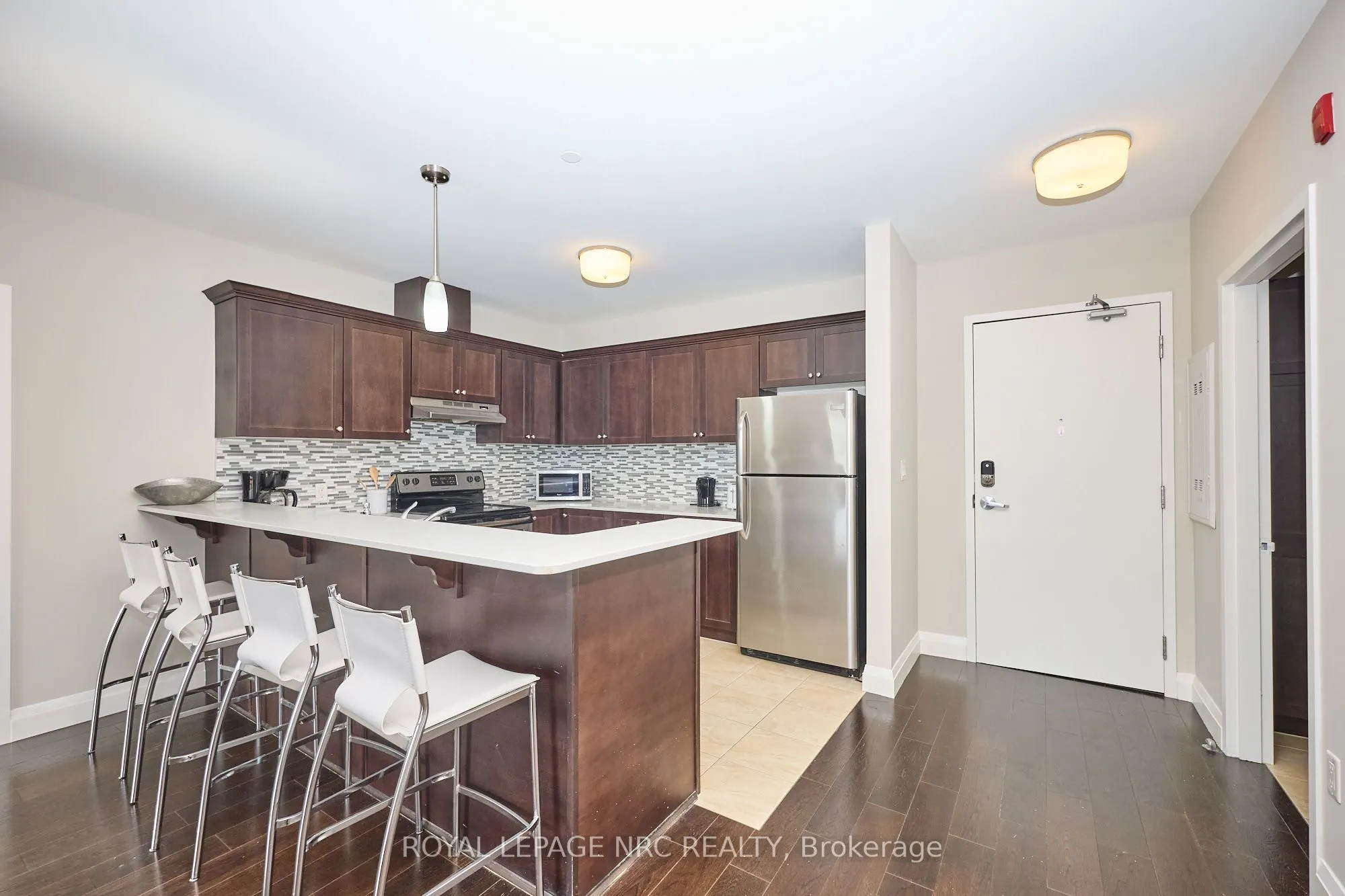 26 Wellington Street, #304