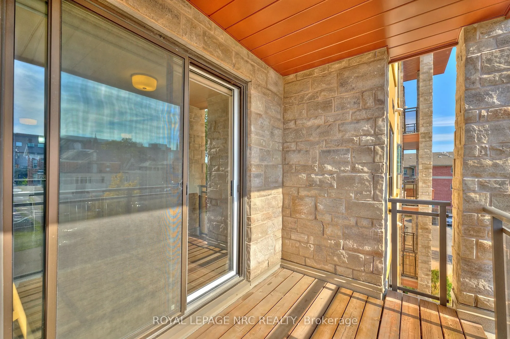 26 Wellington Street, #304