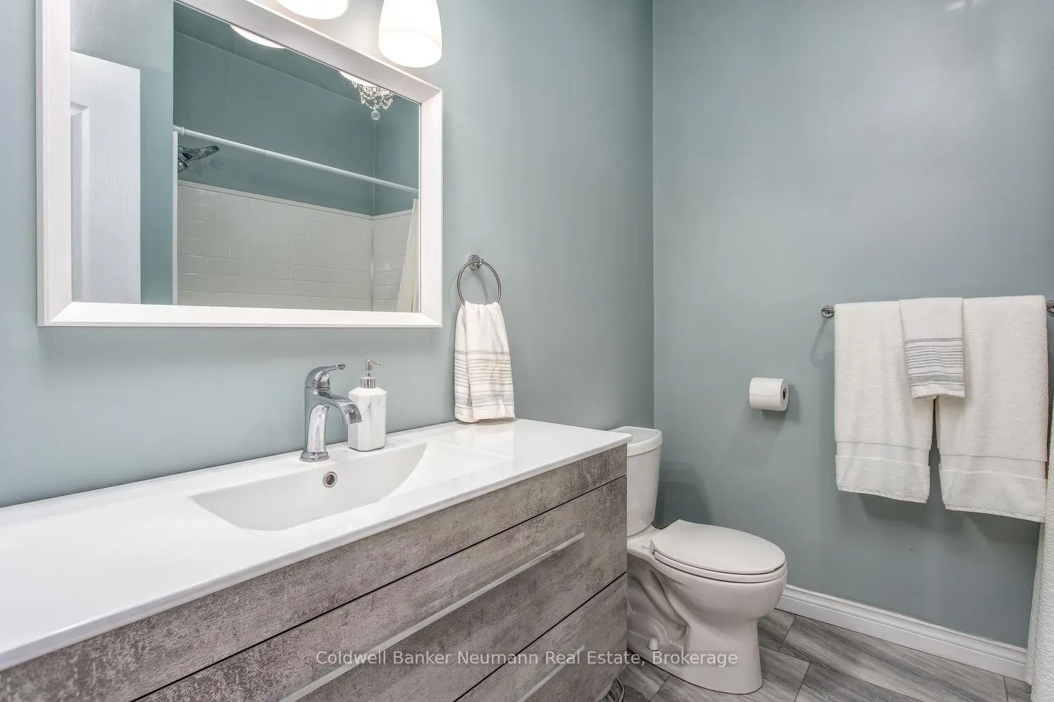 178 Frederick Street W