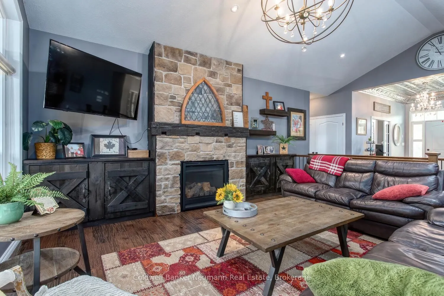178 Frederick Street W