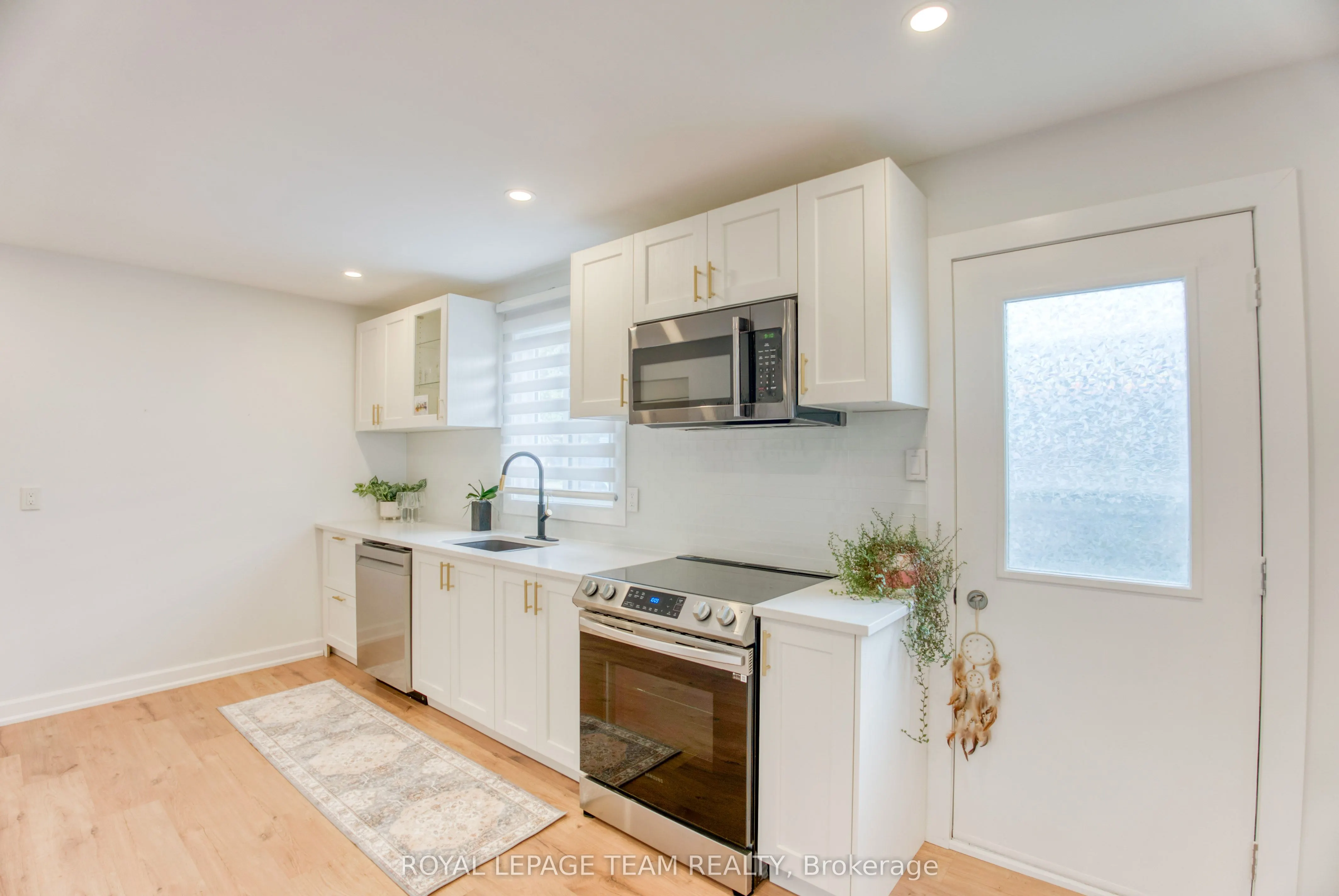 21 Equestrian Drive