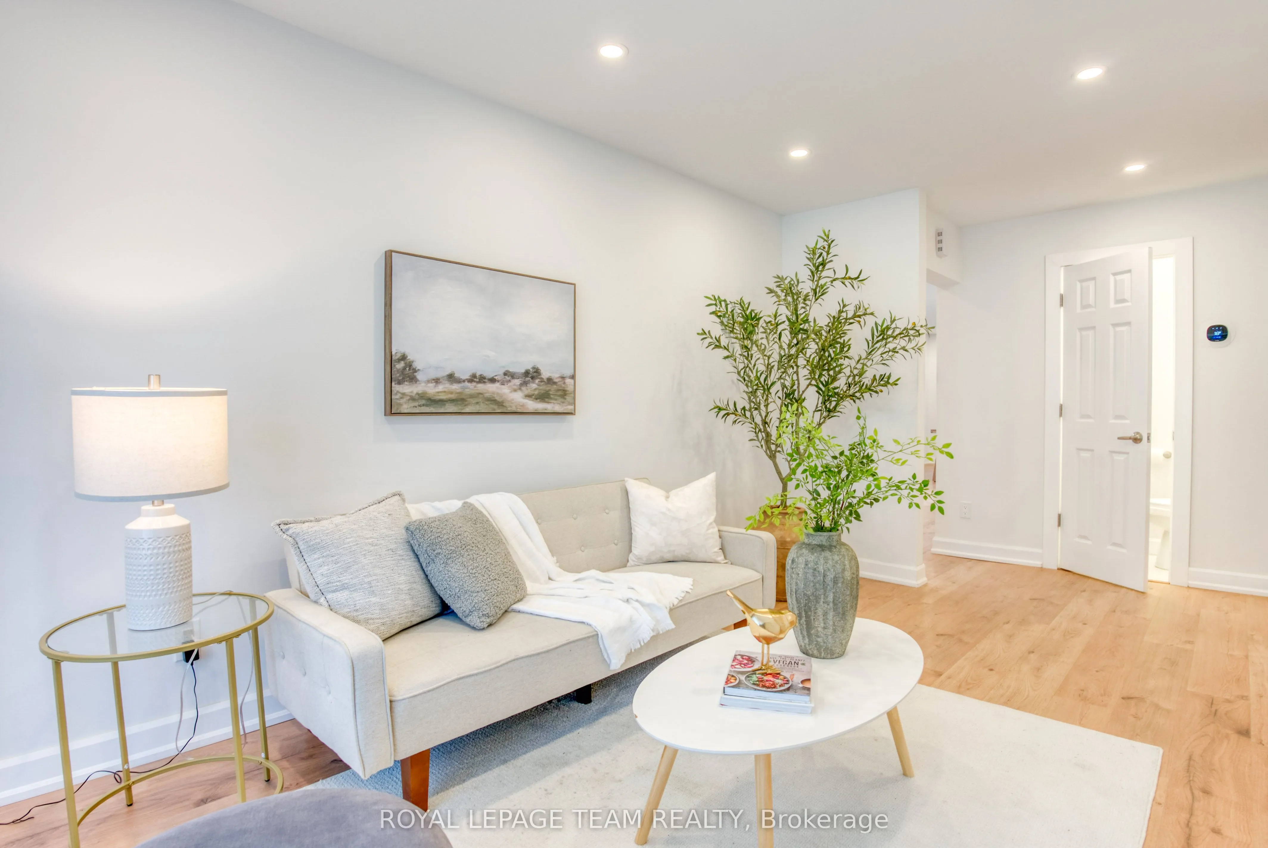 21 Equestrian Drive