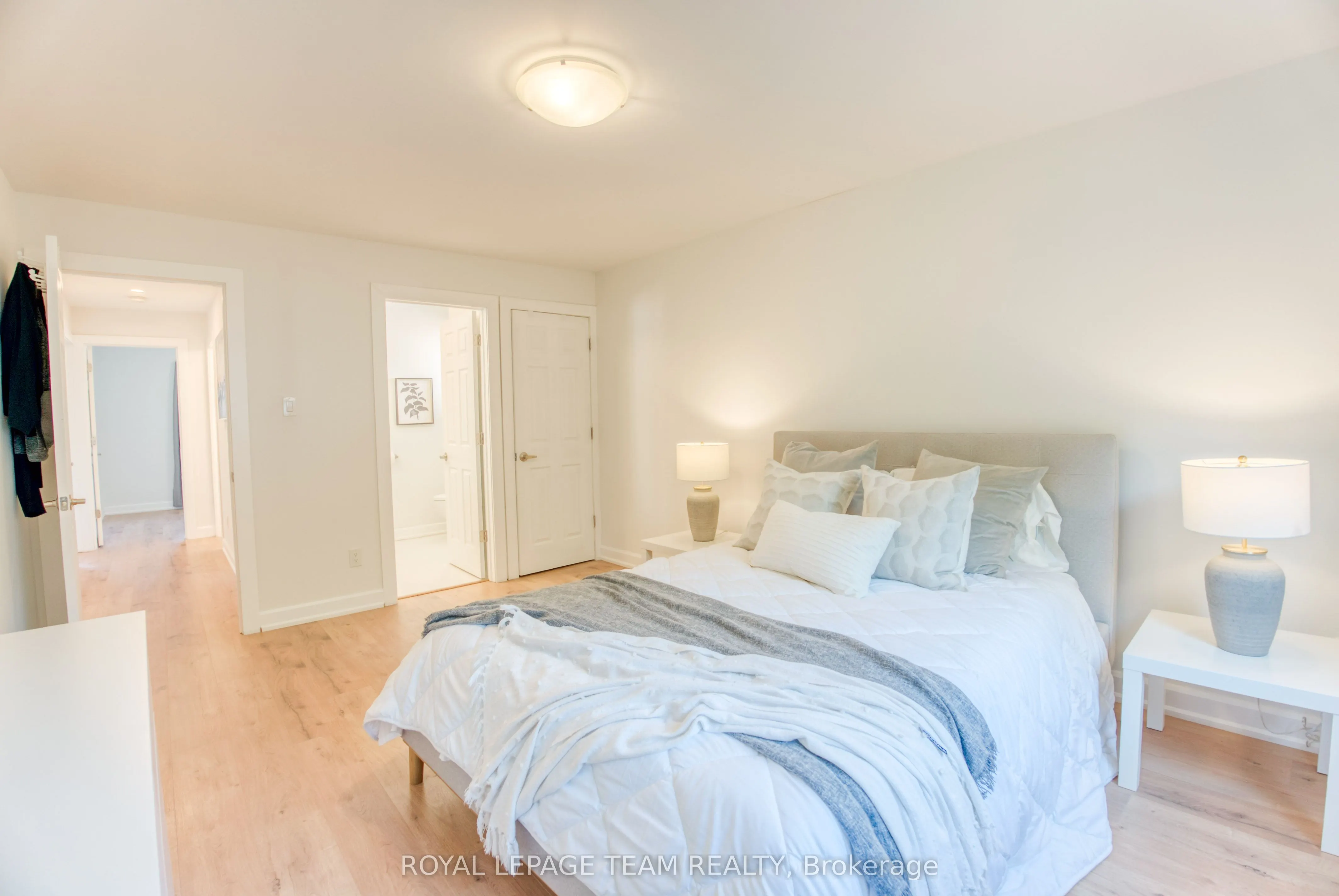 21 Equestrian Drive