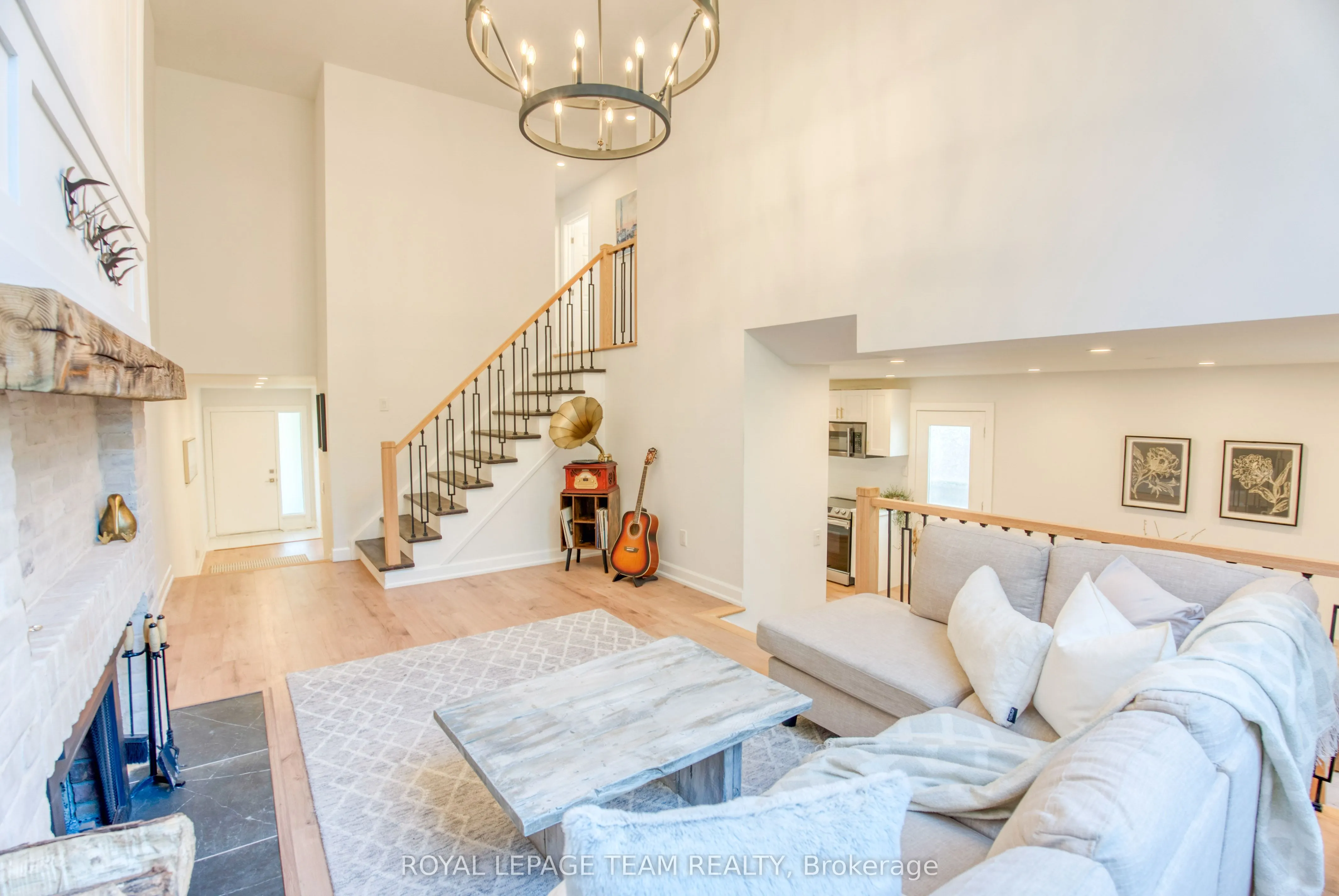 21 Equestrian Drive