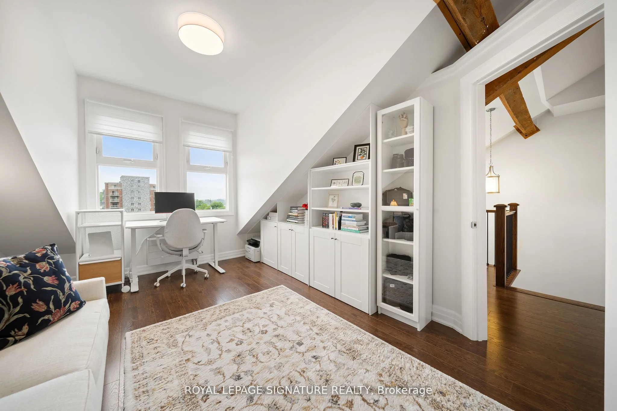 25 Concession Street, #215