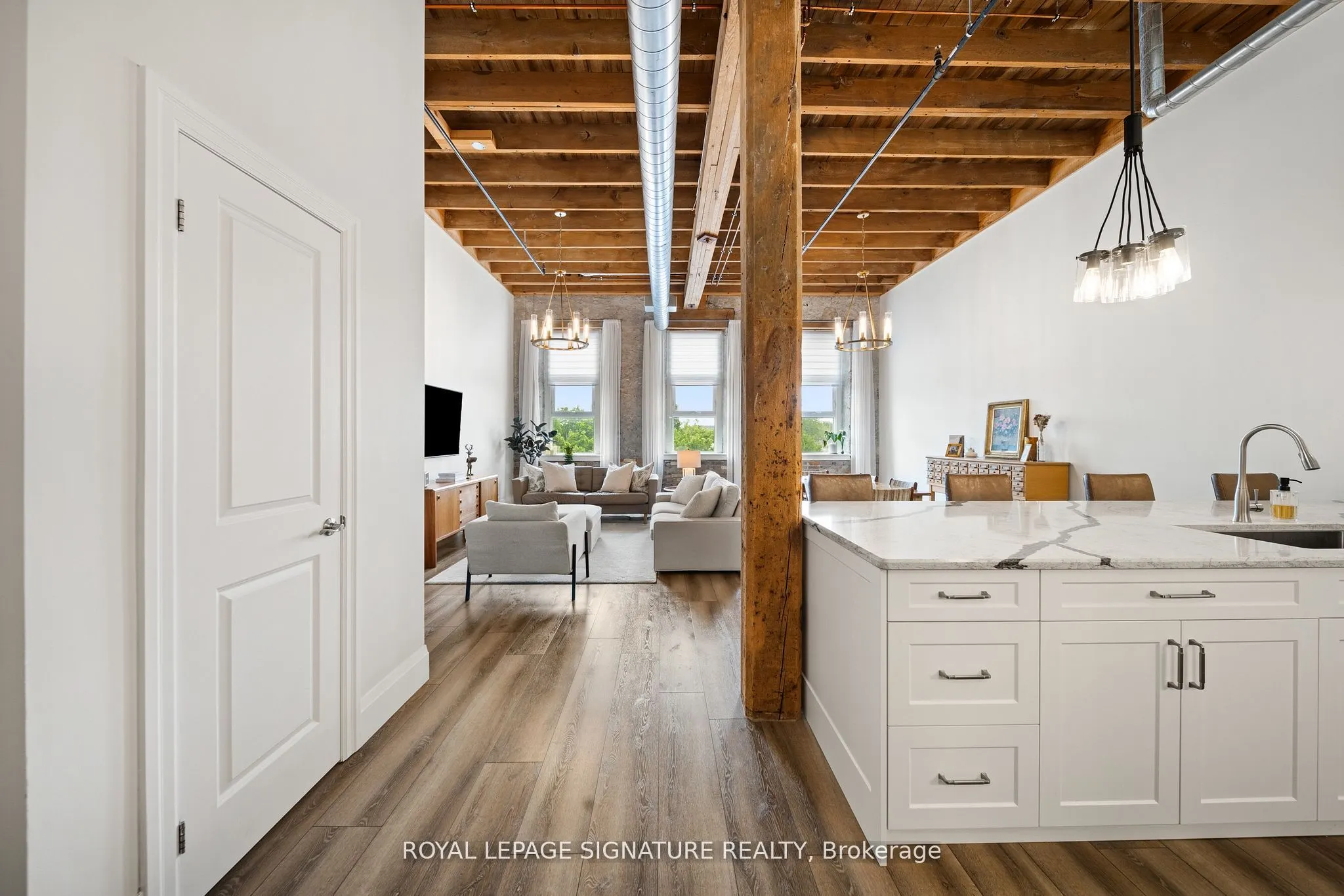 25 Concession Street, #215