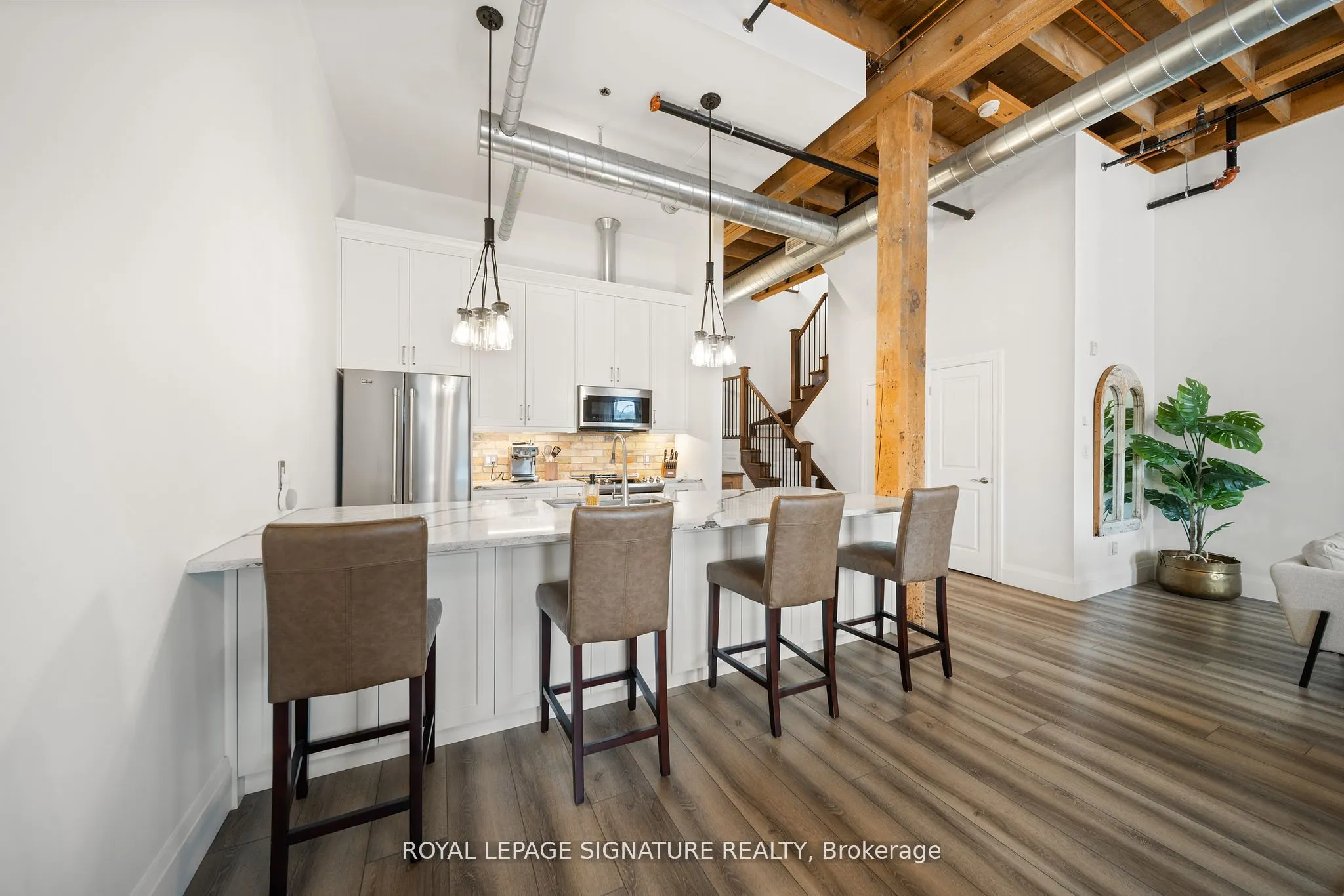 25 Concession Street, #215