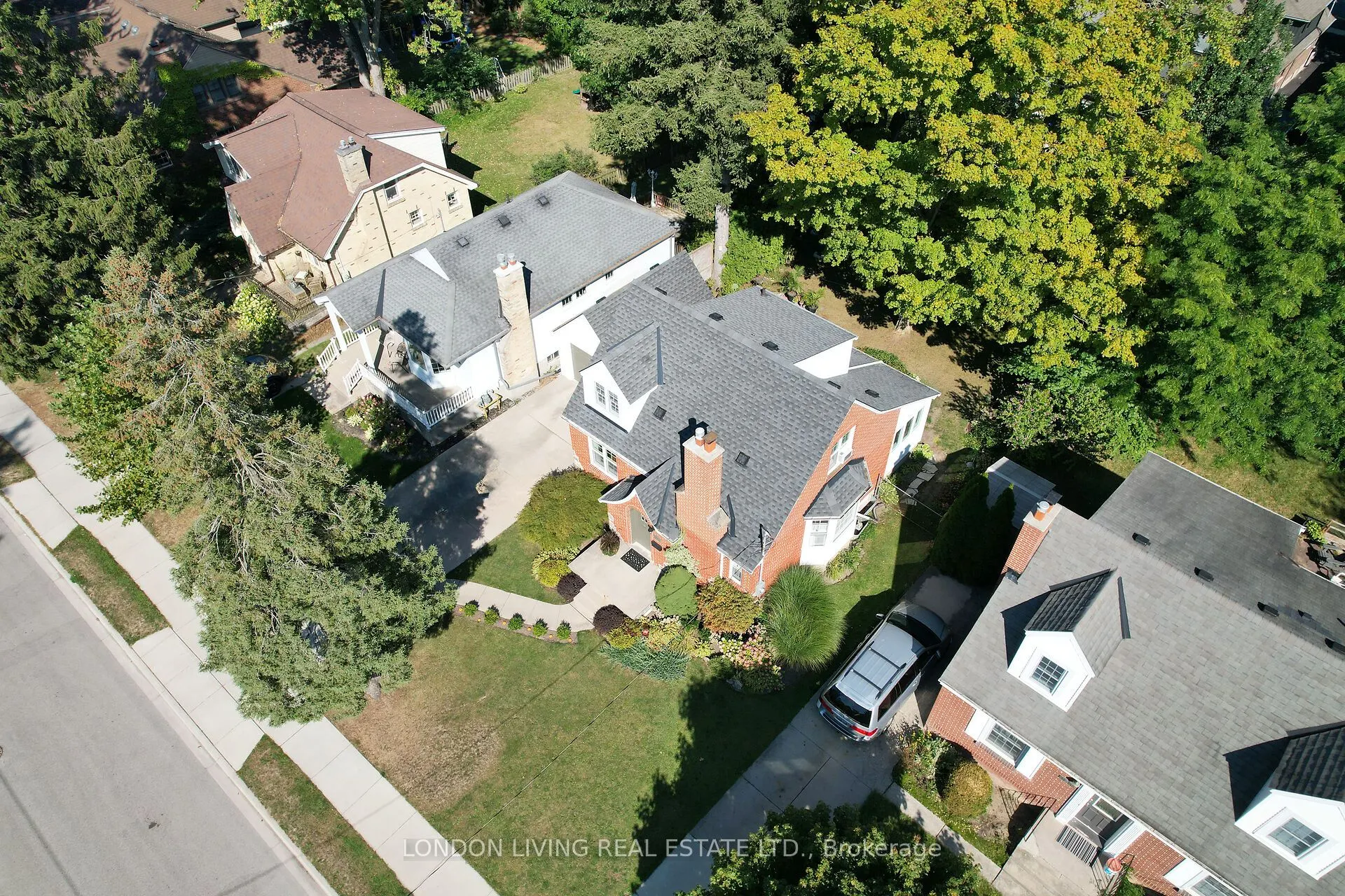 166 Iroquois Avenue