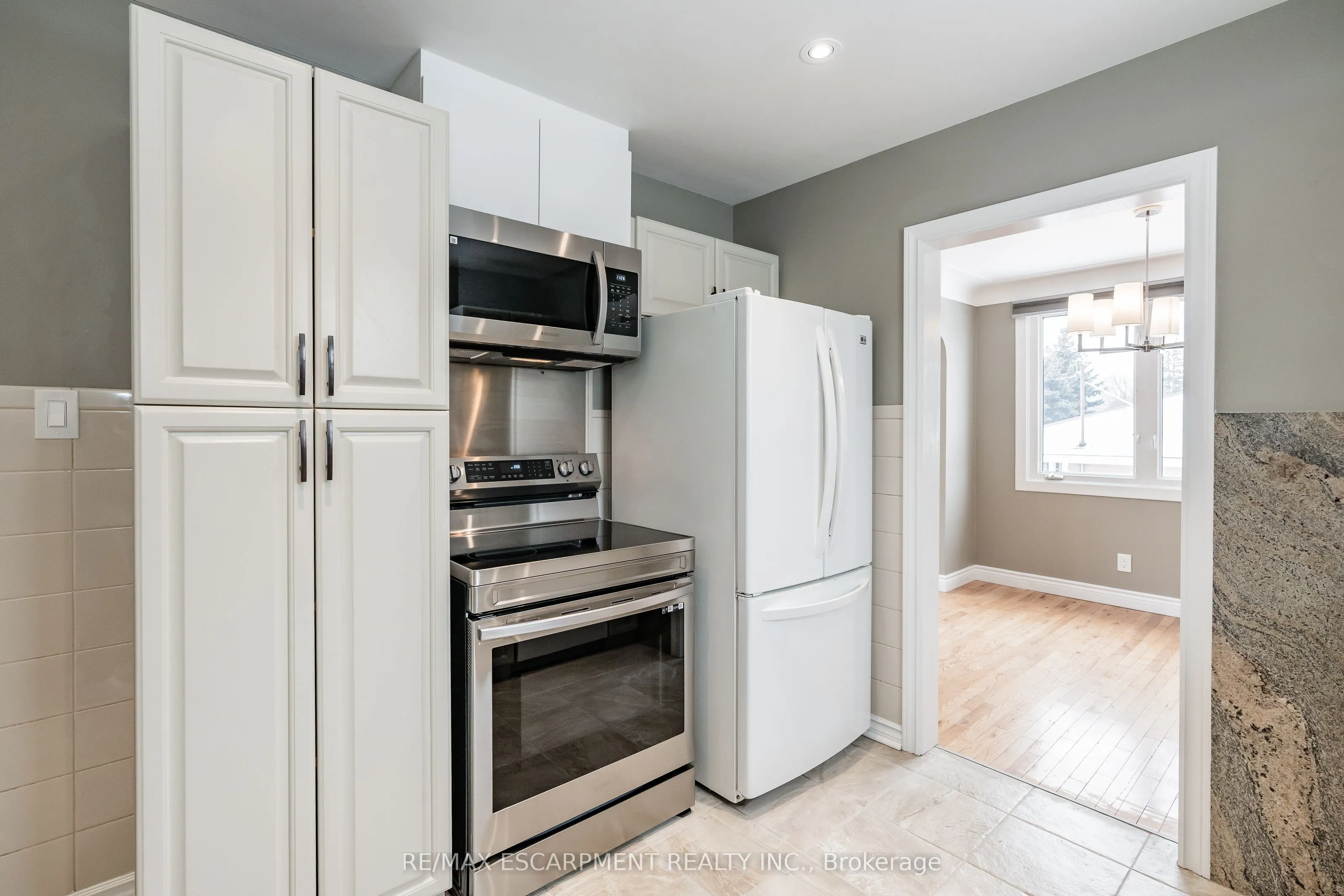 317 King Street E, #(UPPER)