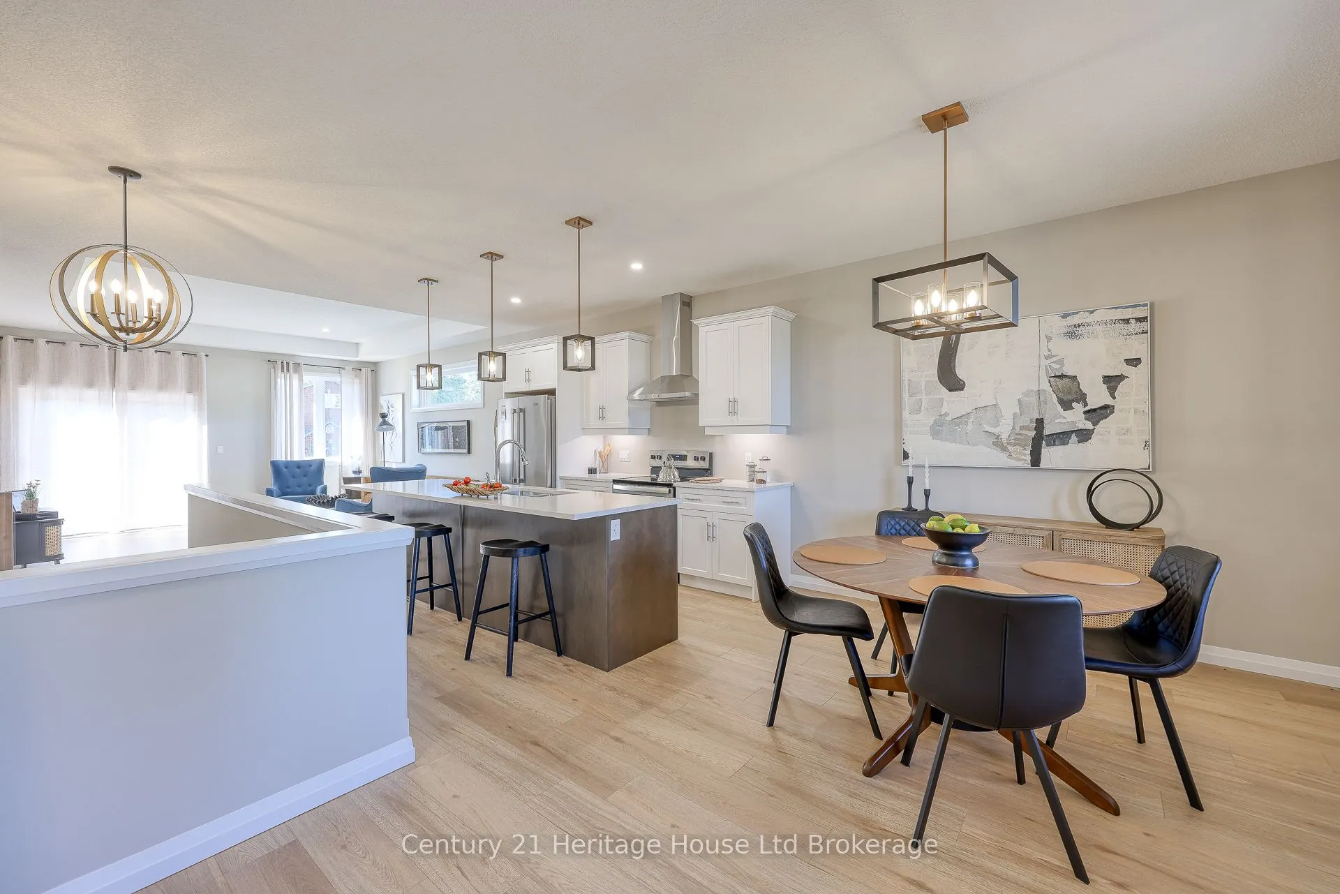 19 Anderson Street, #13