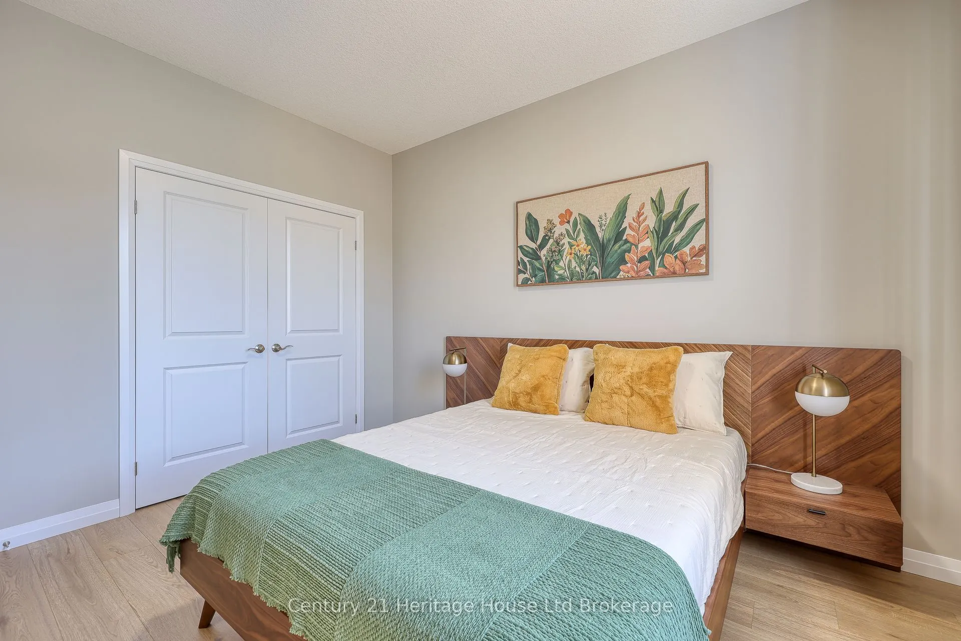 19 Anderson Street, #13