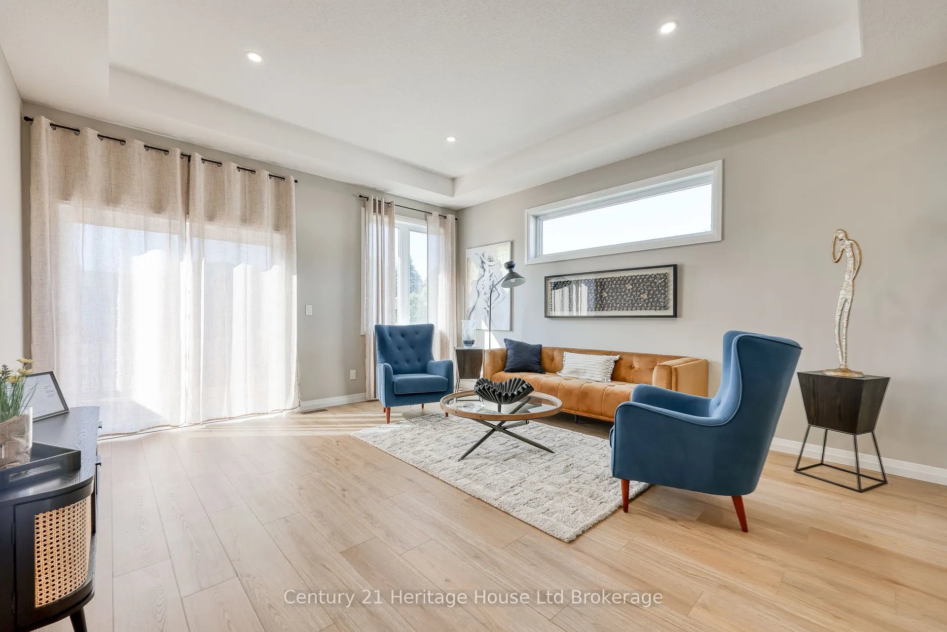 19 Anderson Street, #13