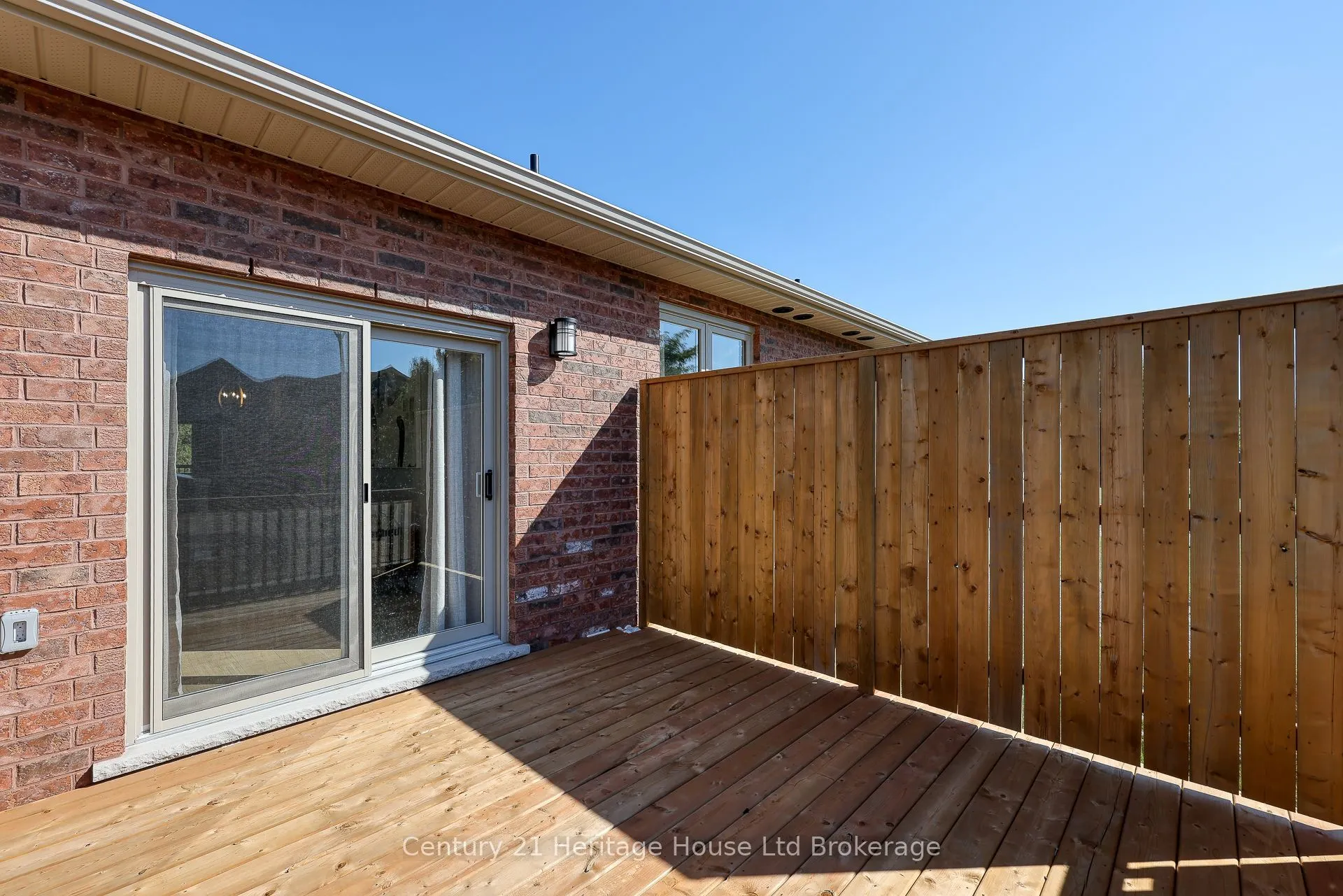 19 Anderson Street, #13