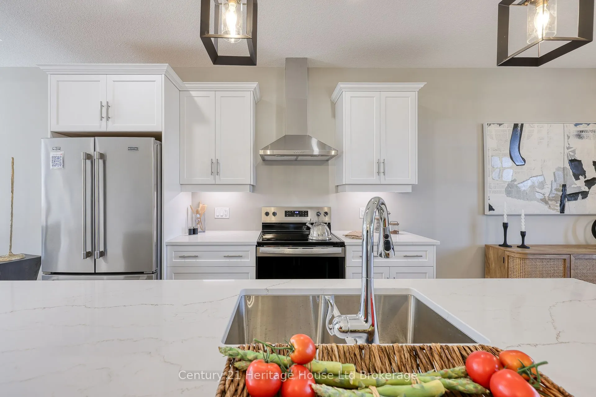 19 Anderson Street, #12