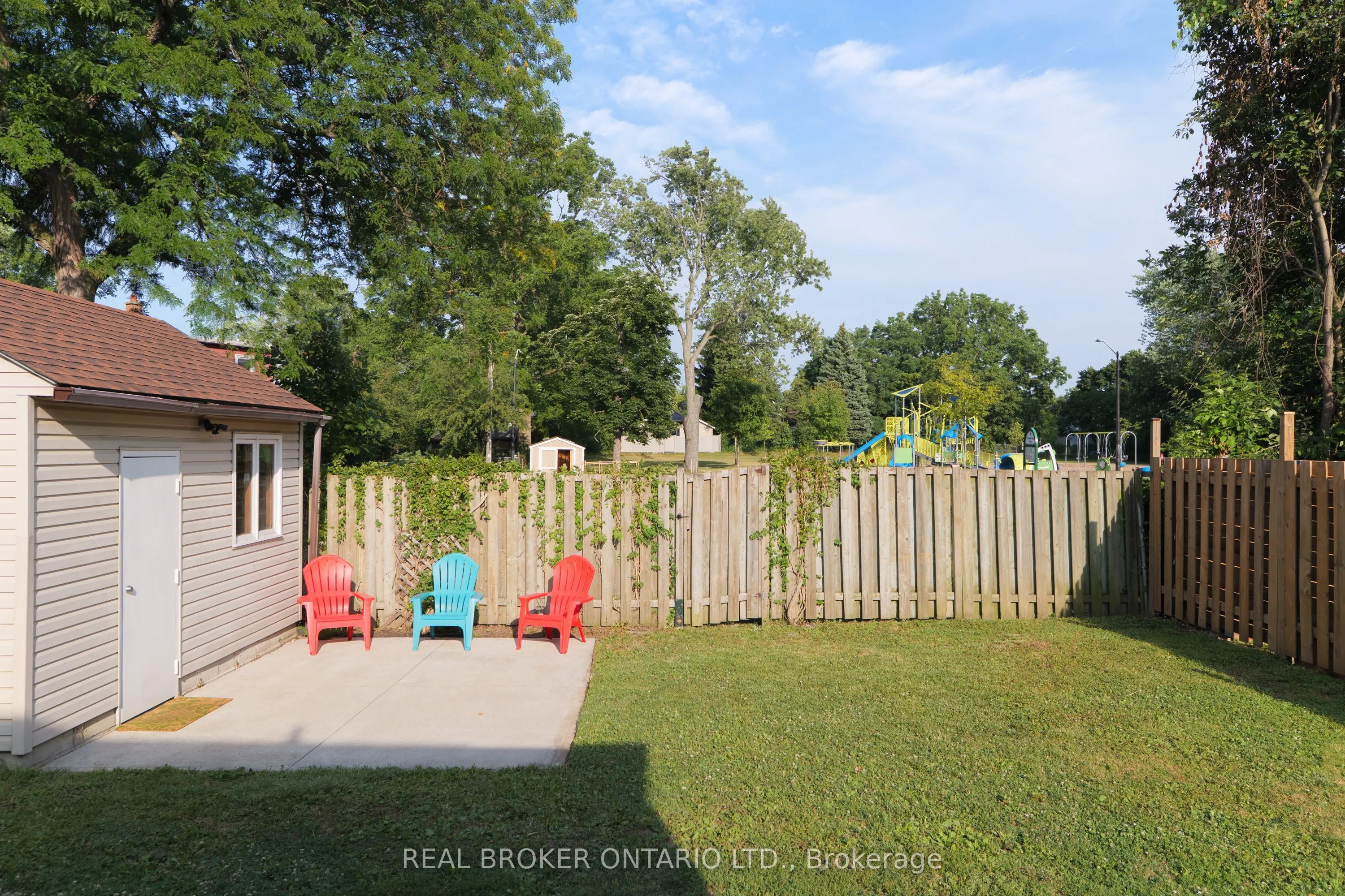 39 Cloverhill Road