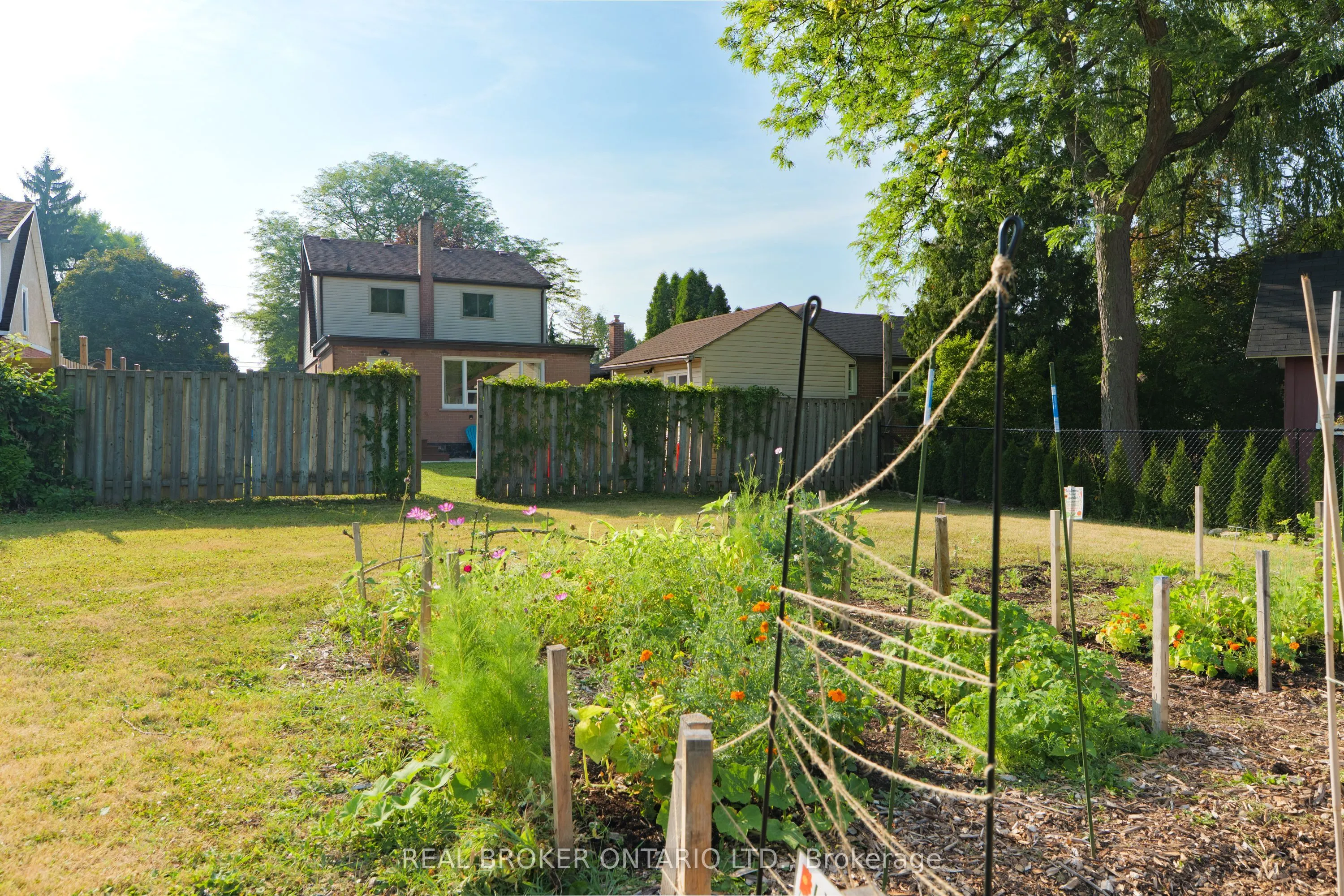 39 Cloverhill Road