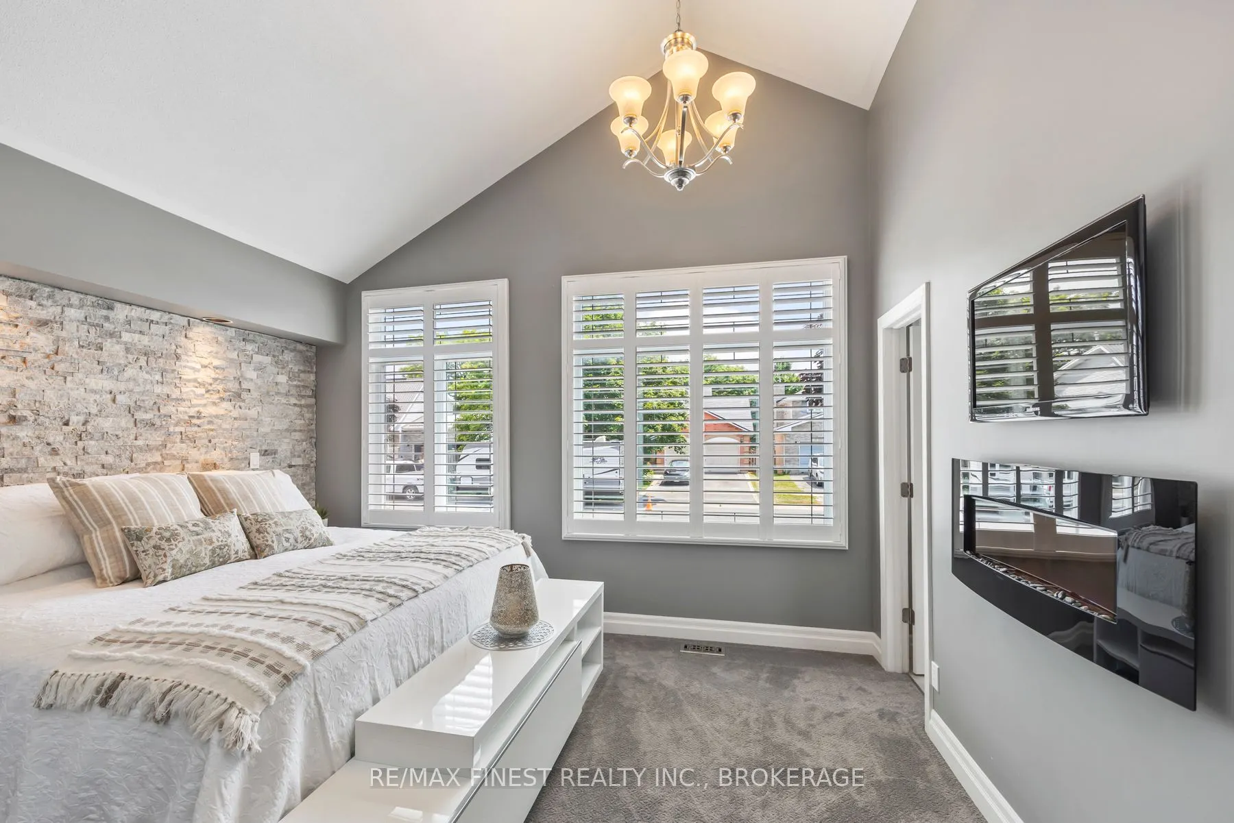 1303 Rockwood Drive