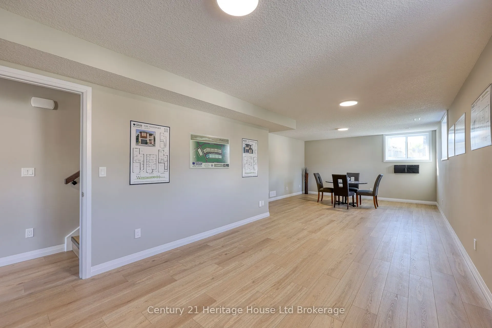 19 Anderson Street, #14