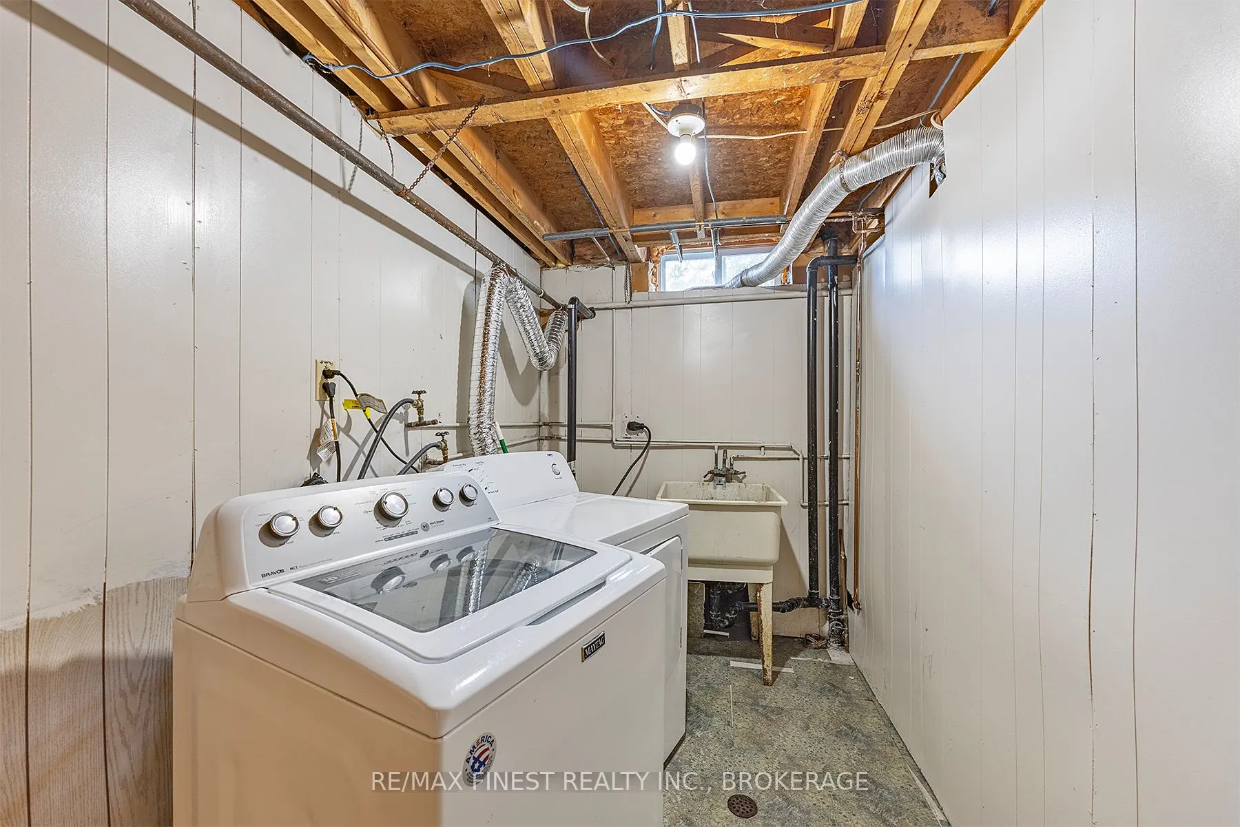 1135 Basswood Place
