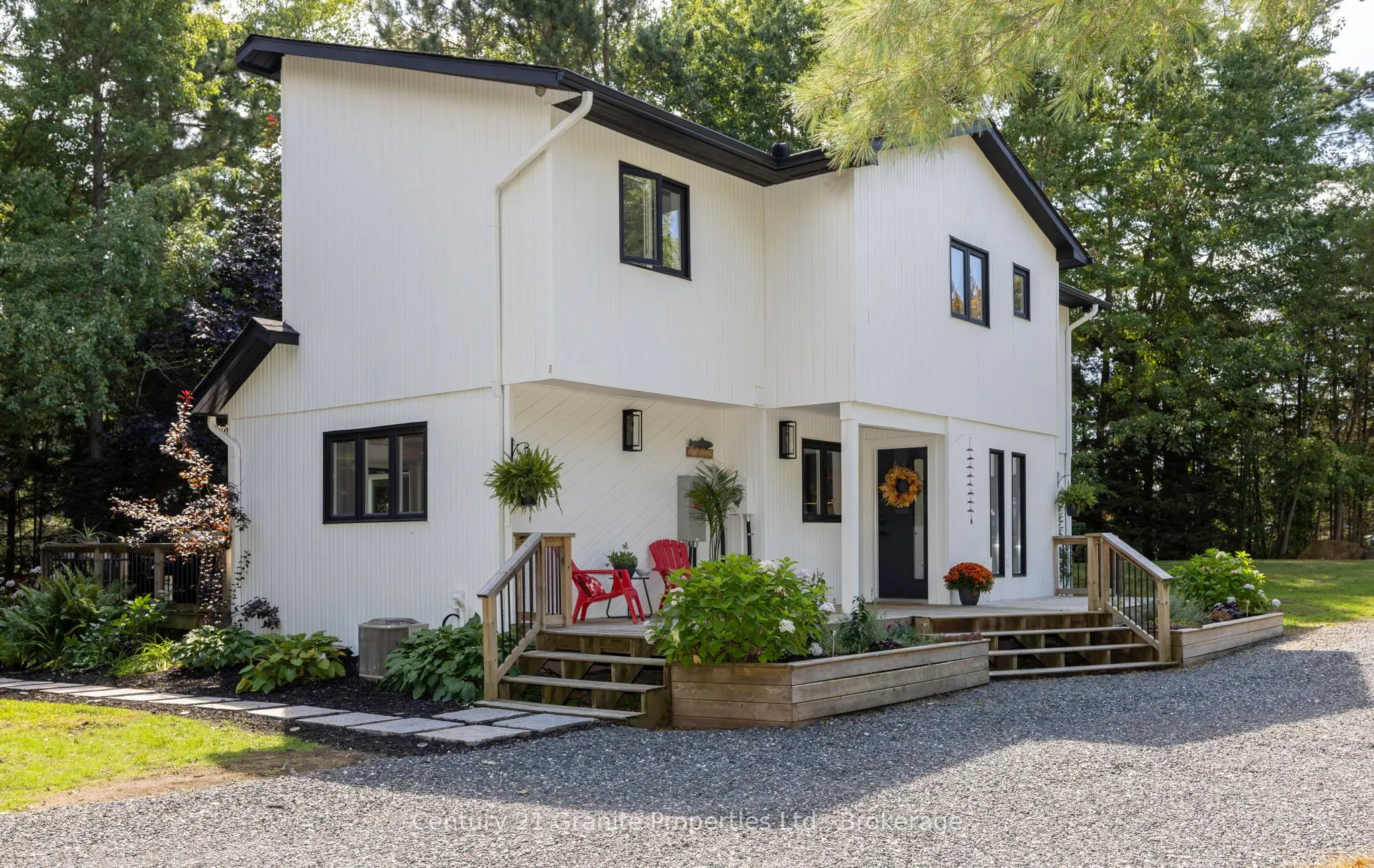 4 & 8 Bartlett Drive