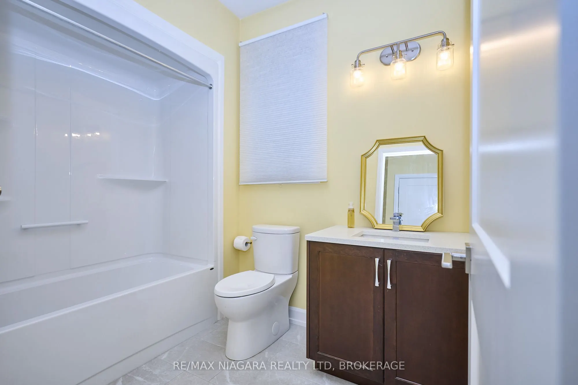 3947 Mitchell Crescent