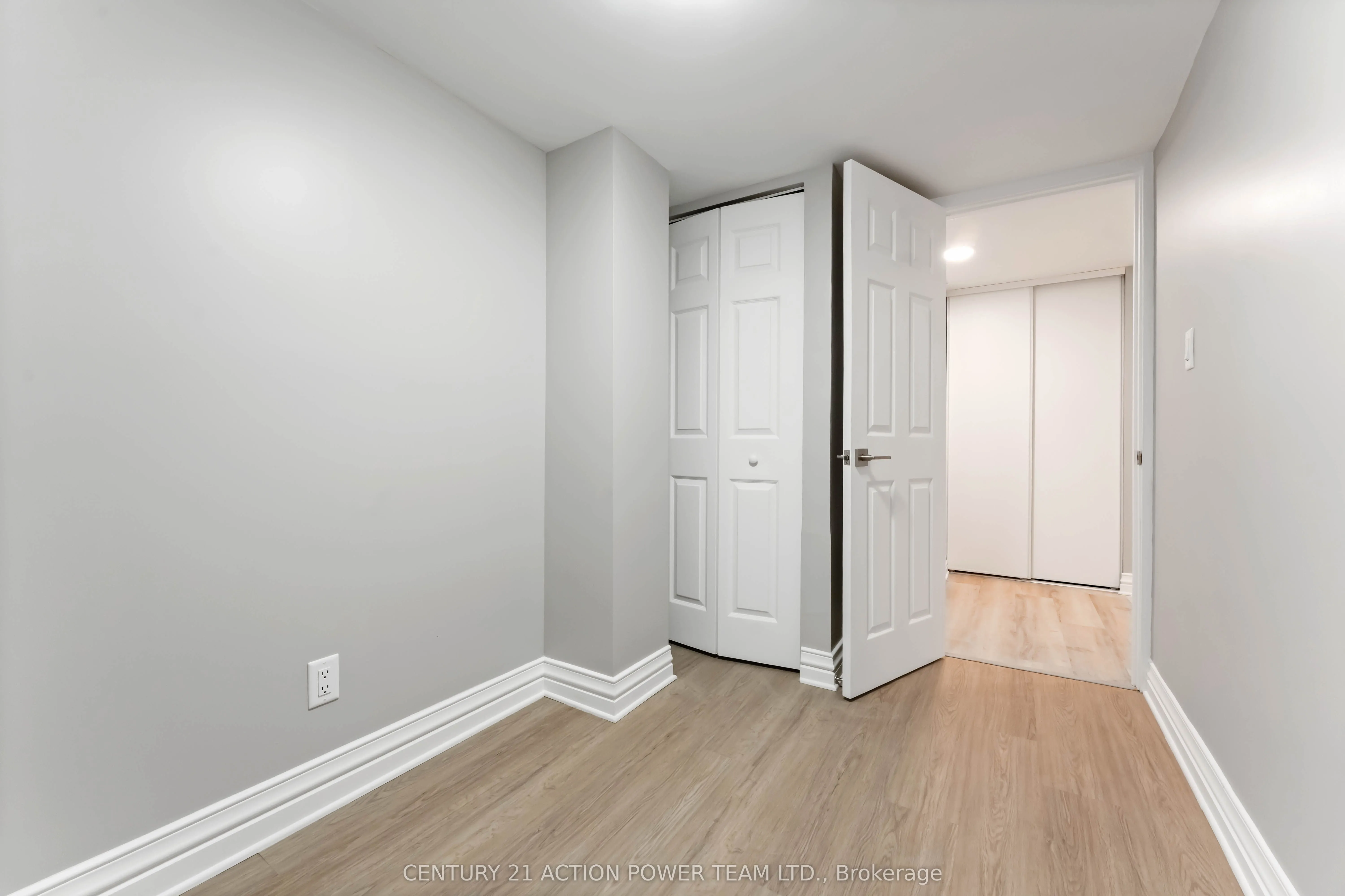 427 Grassland Terrace, #B