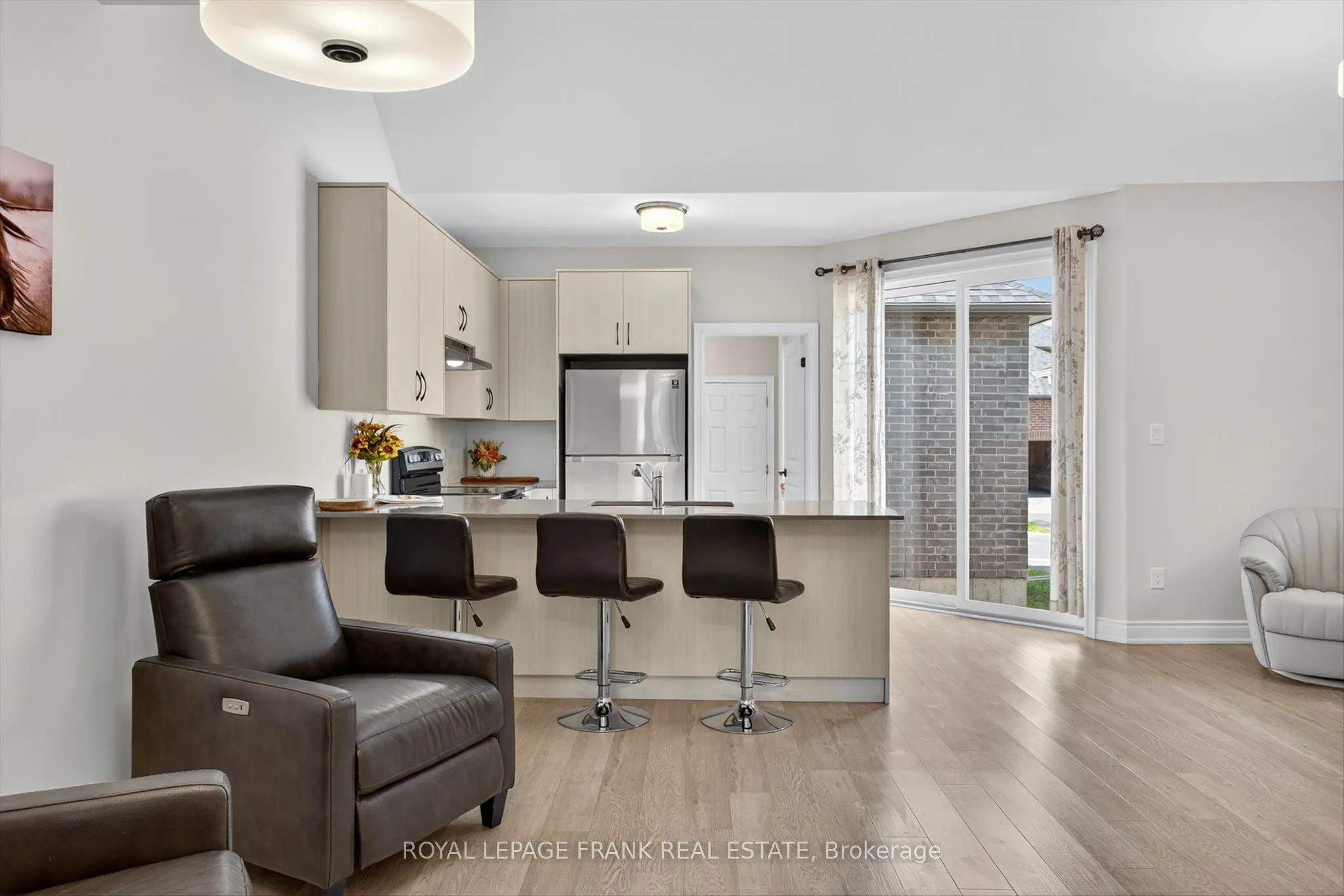 292 Noftall Gardens