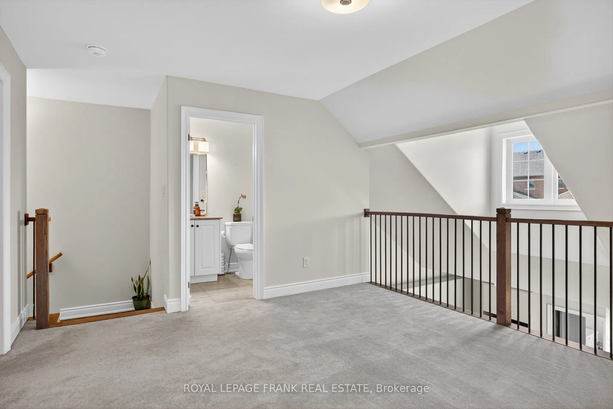 292 Noftall Gardens