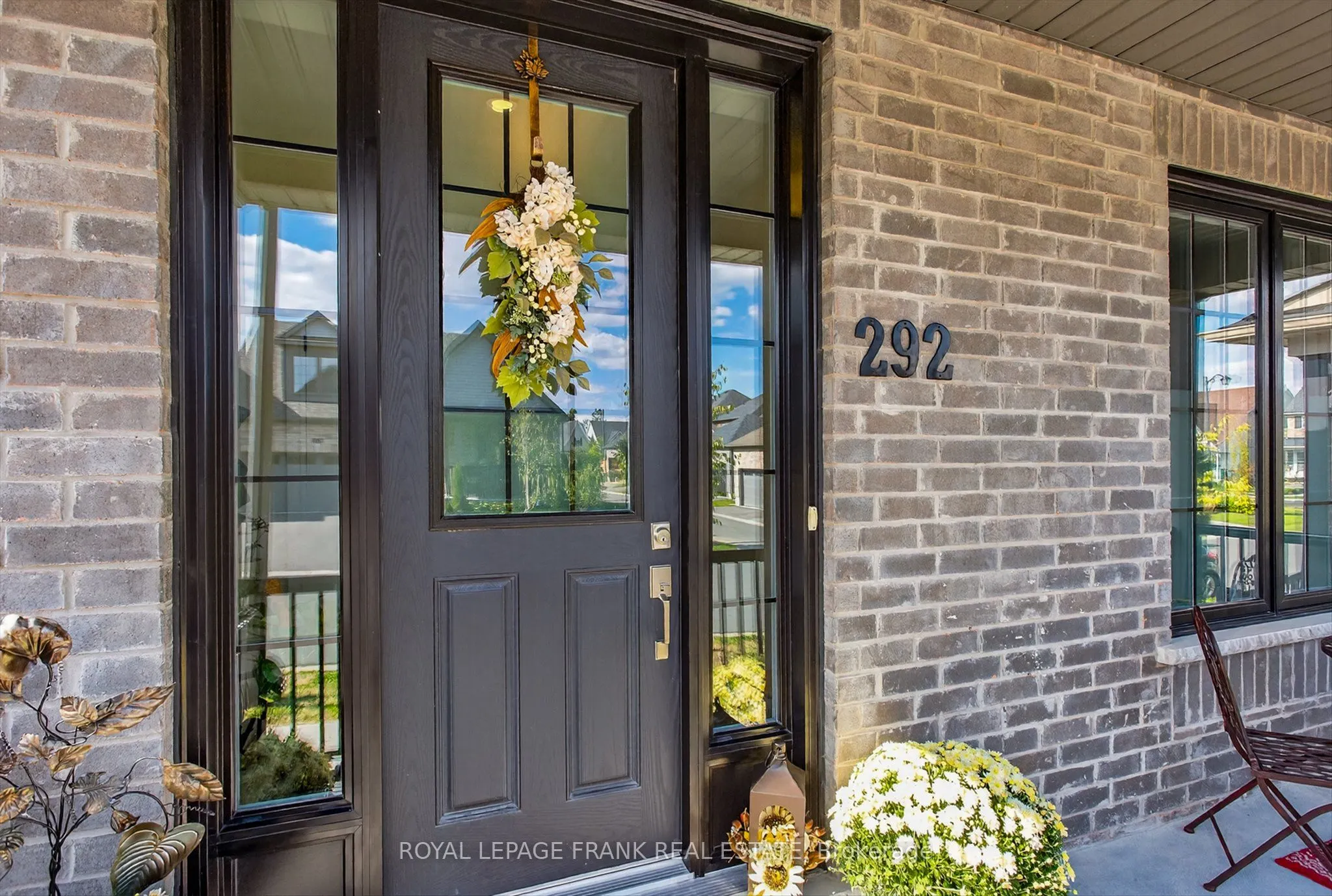 292 Noftall Gardens