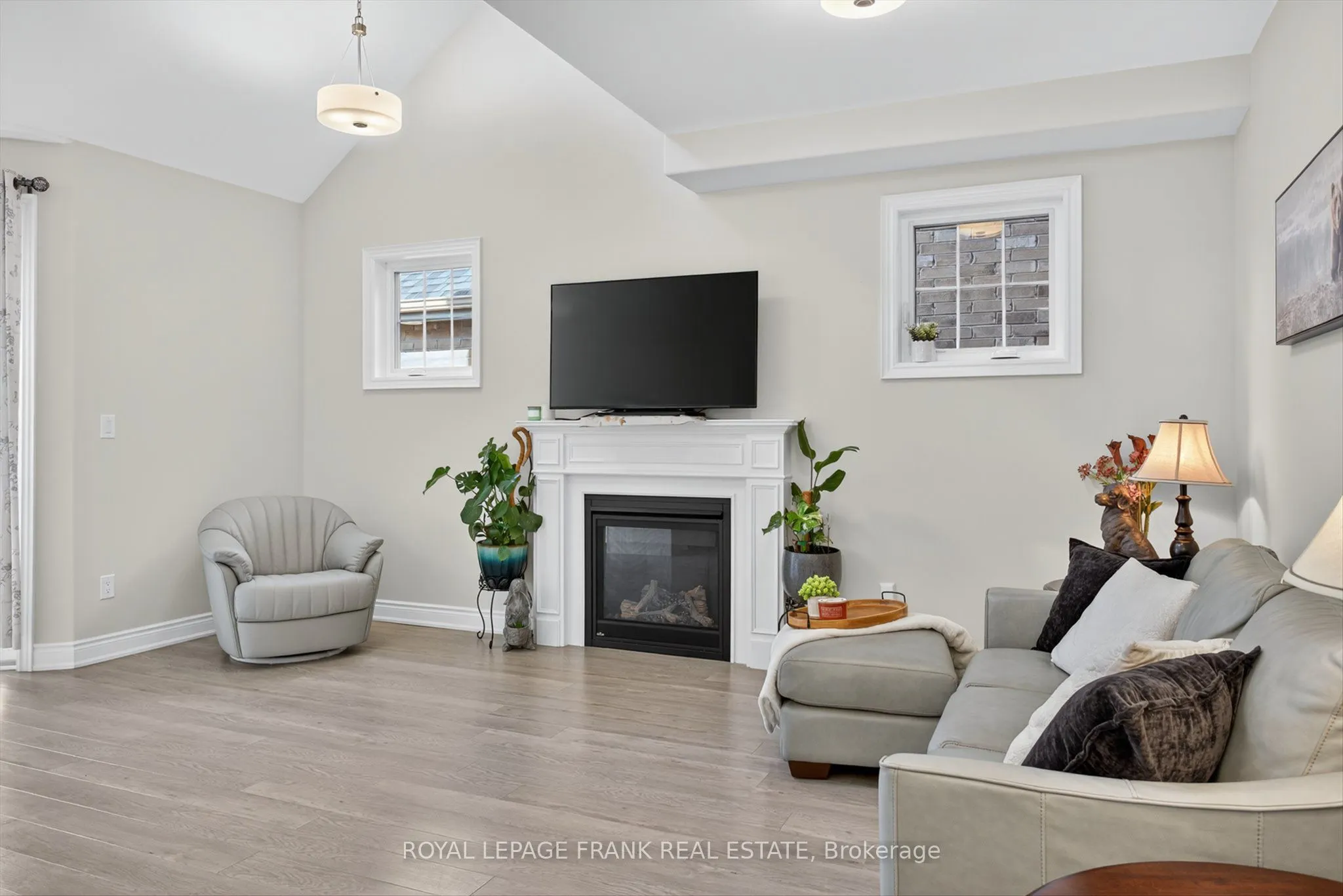 292 Noftall Gardens