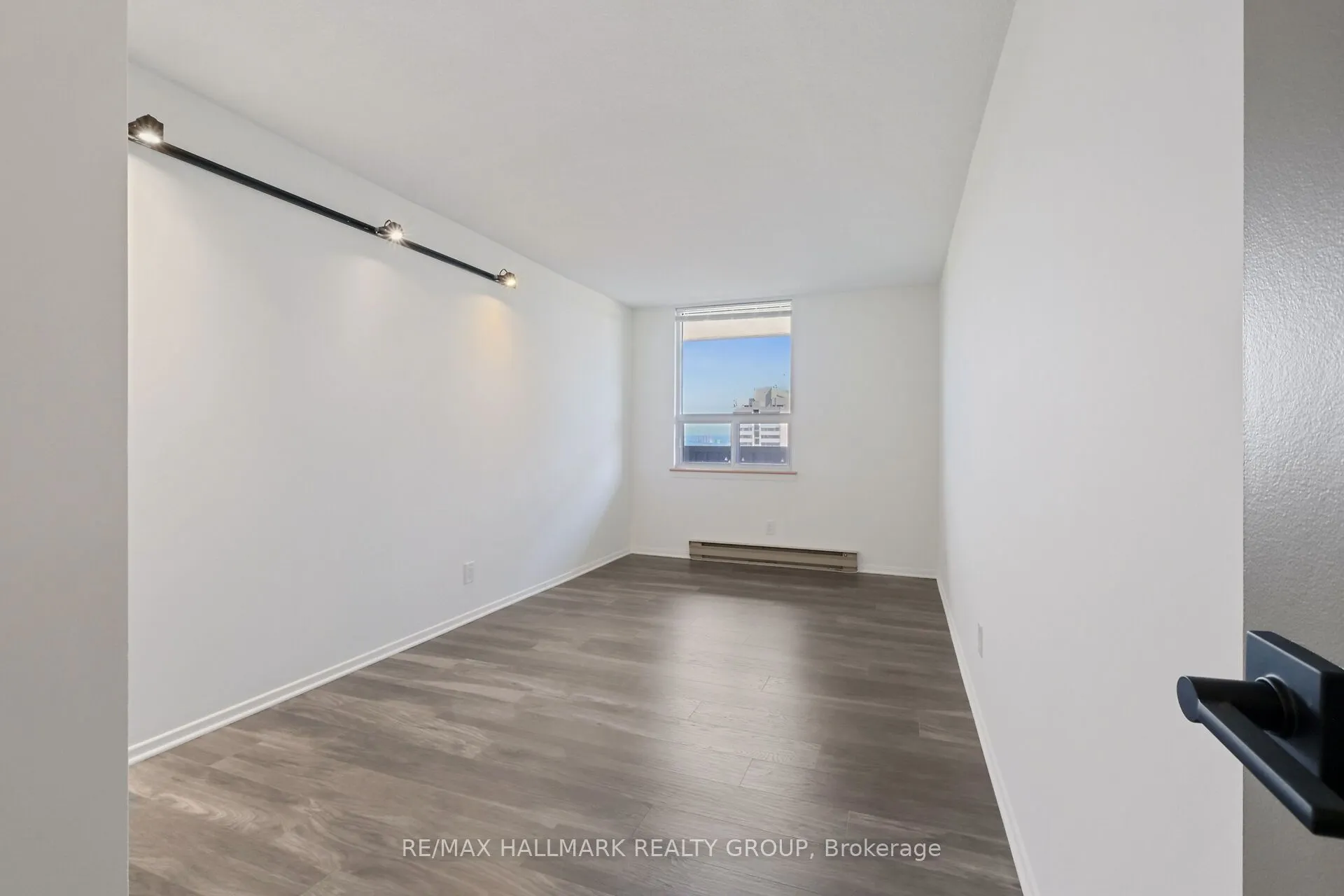 900 Dynes Road, #1904