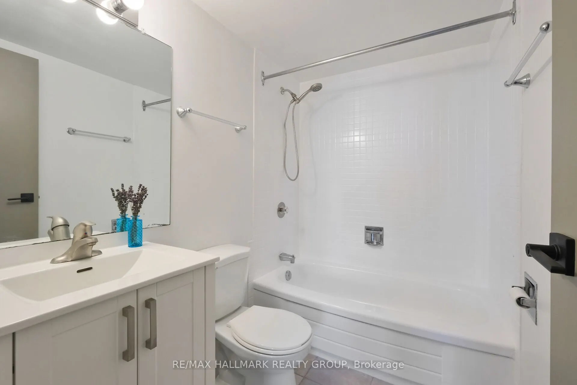 900 Dynes Road, #1904