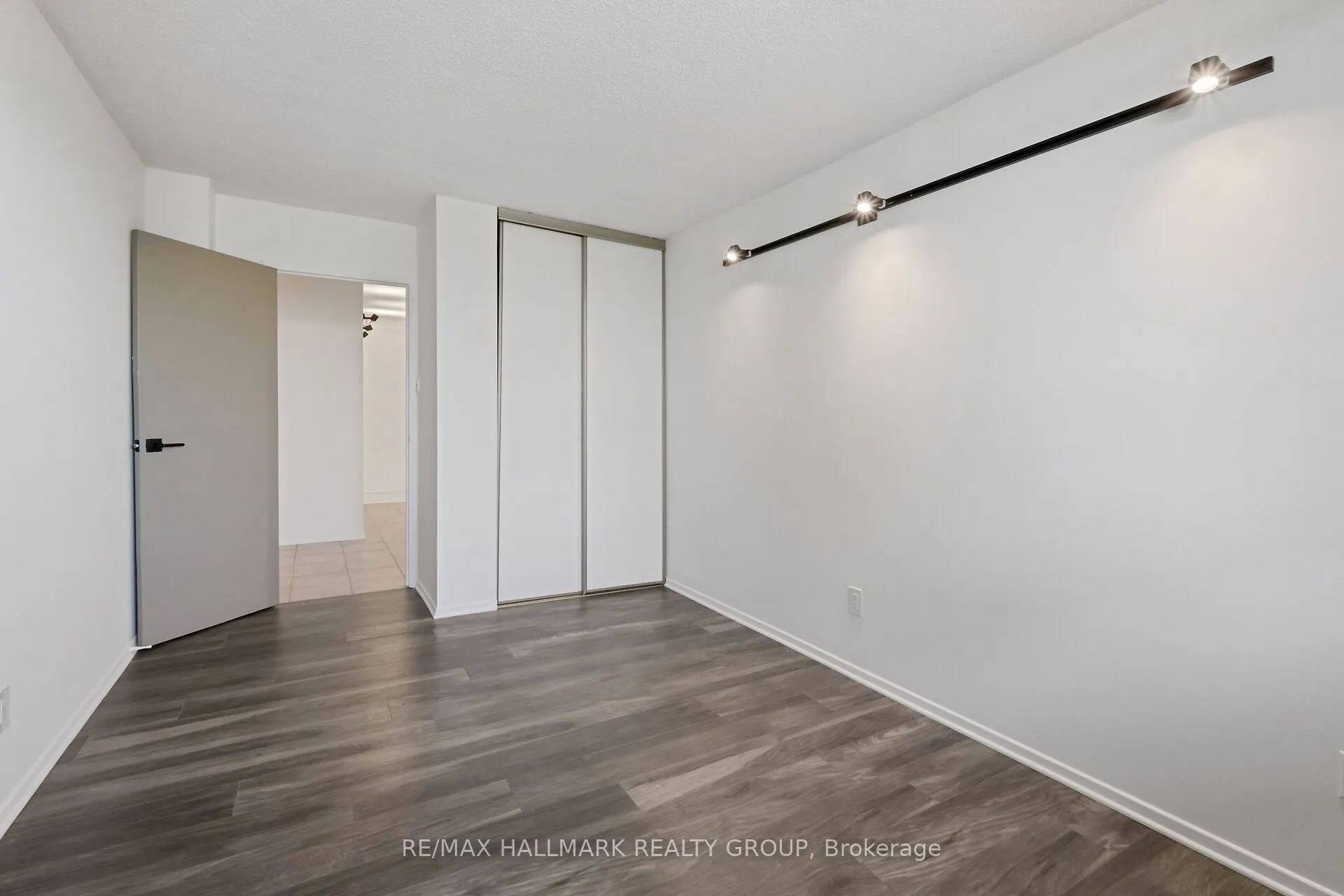 900 Dynes Road, #1904