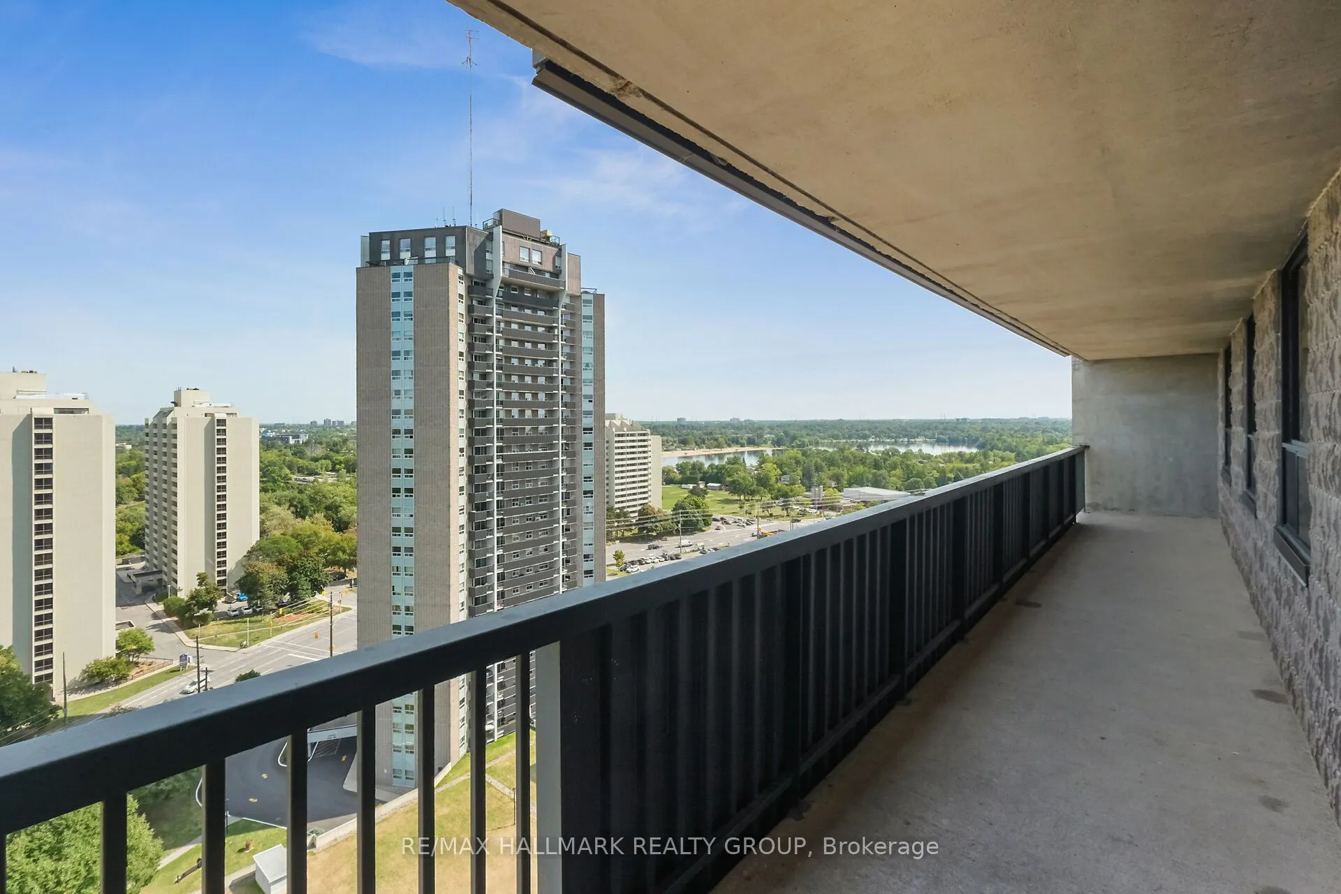 900 Dynes Road, #1904