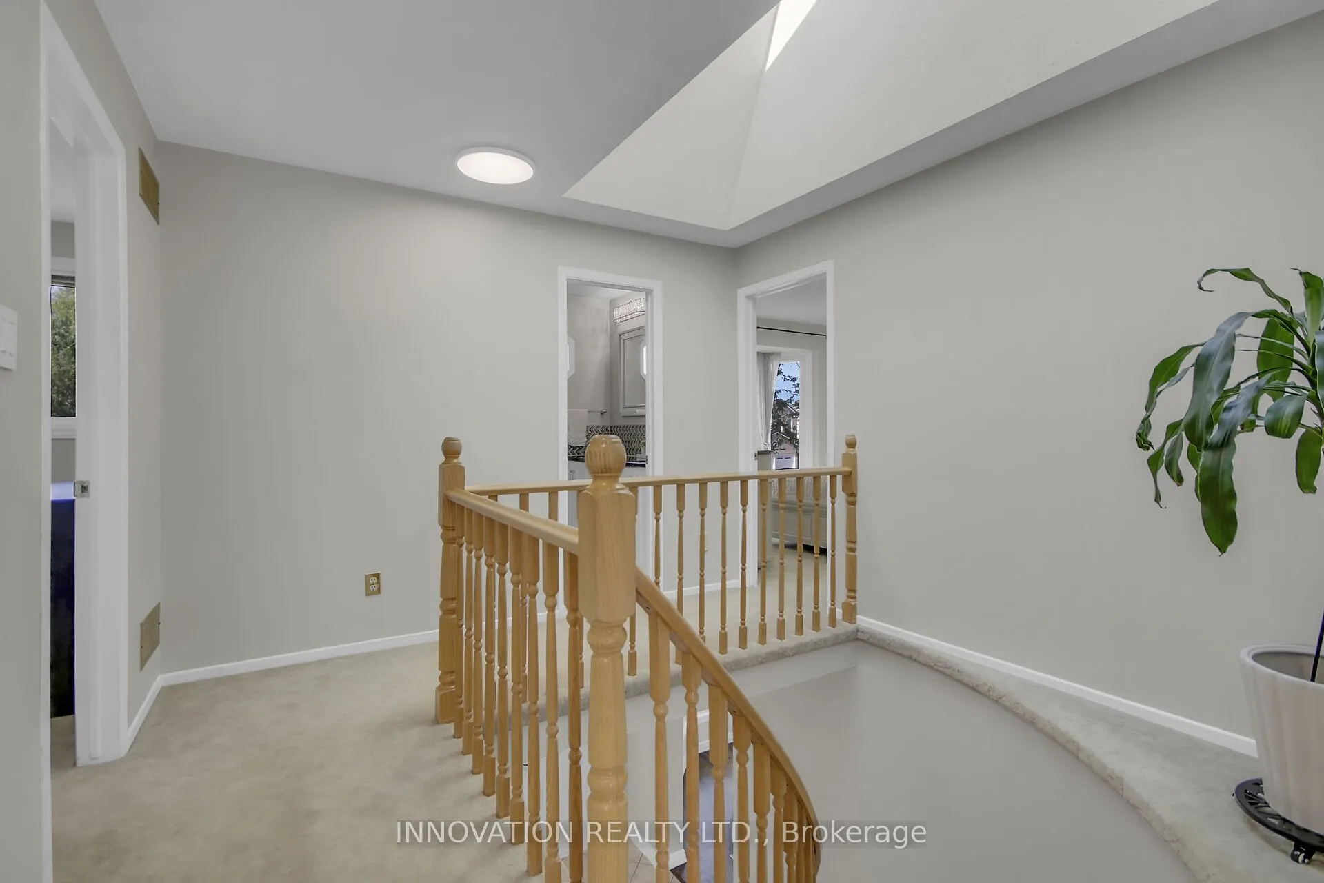 76 Chickasaw Crescent