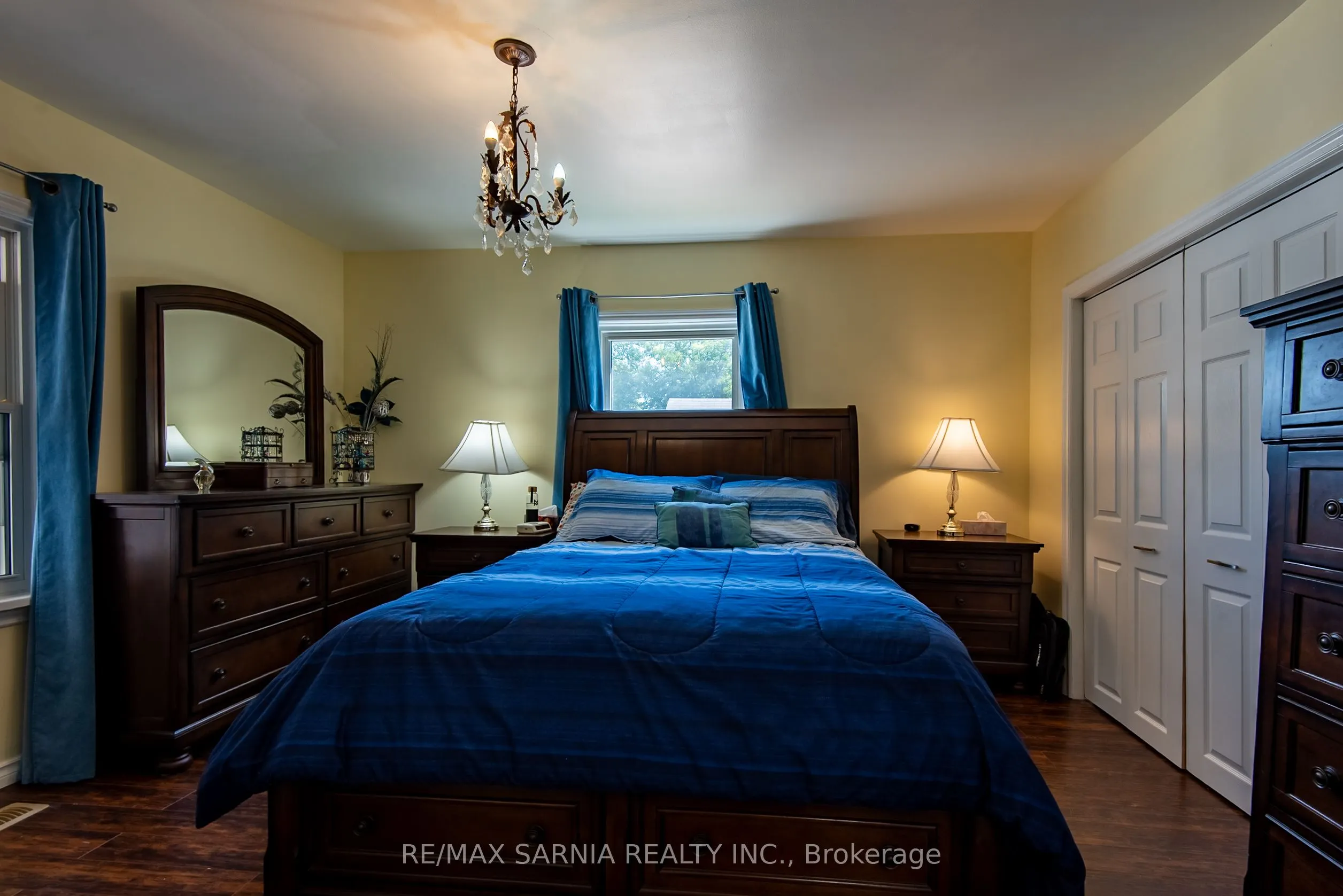 3488 Egremont Road