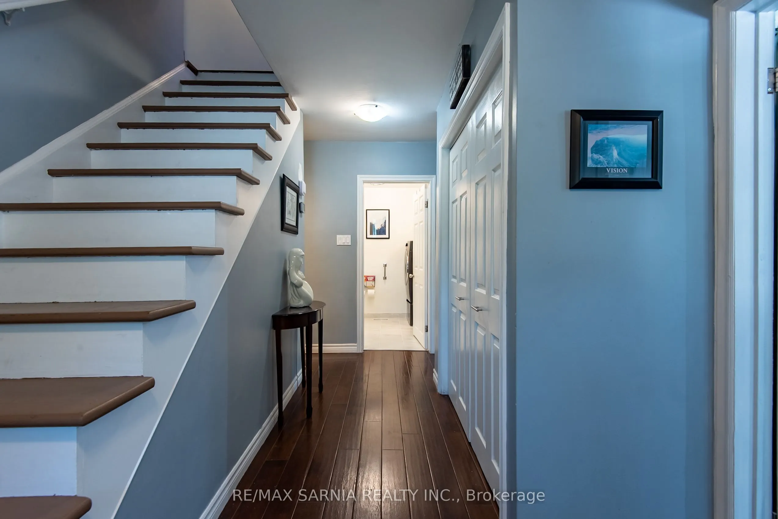 3488 Egremont Road
