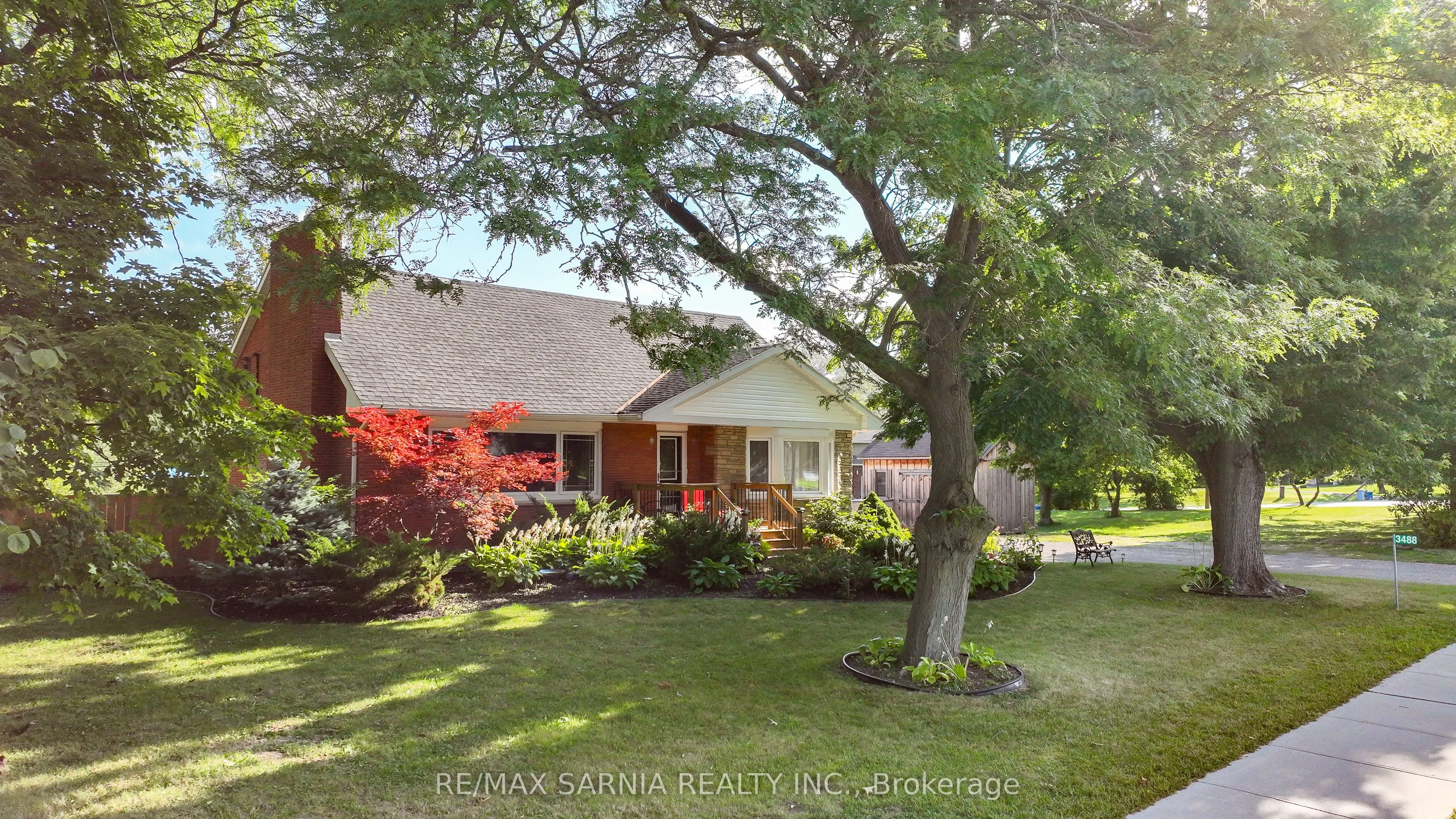 3488 Egremont Road