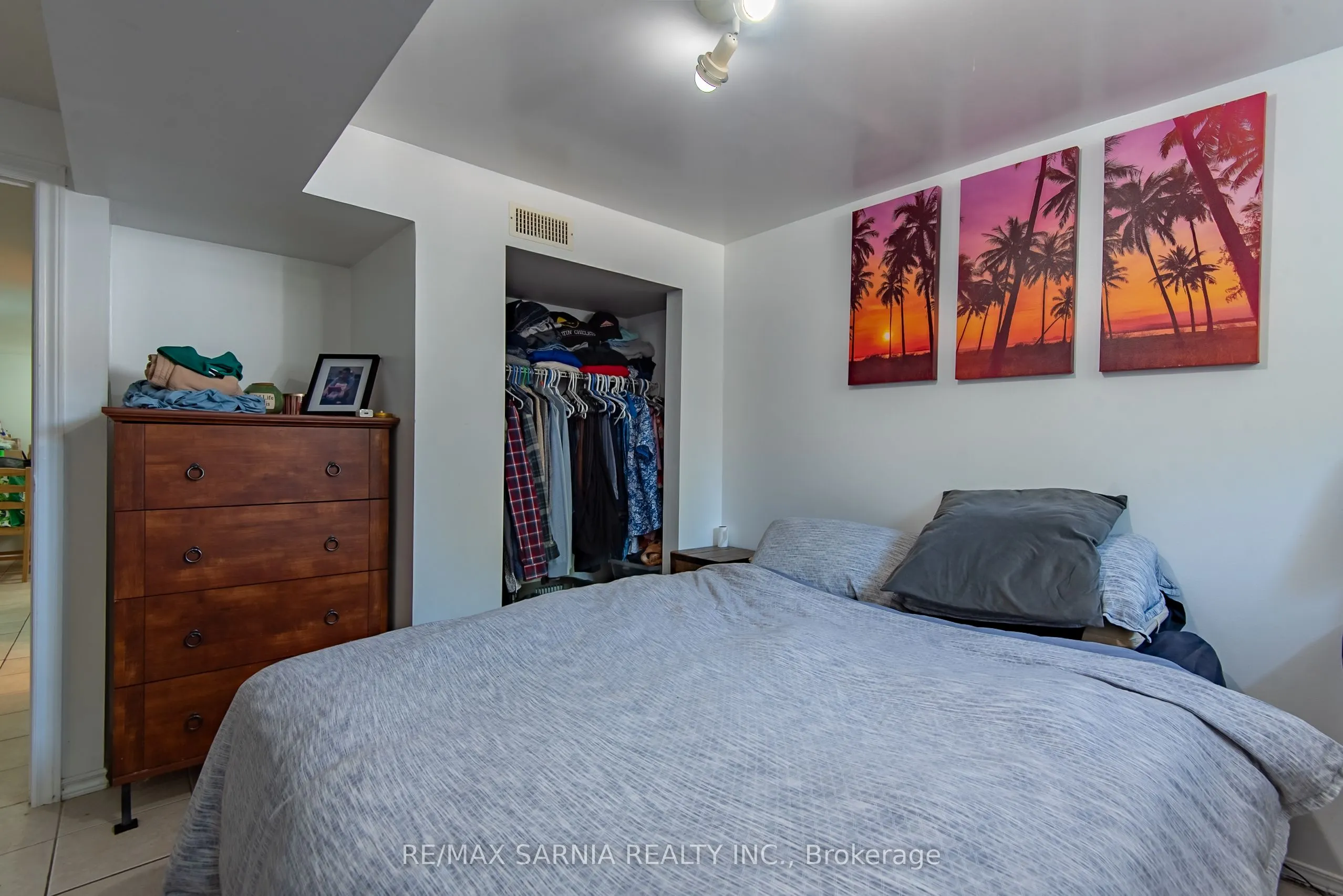 3488 Egremont Road