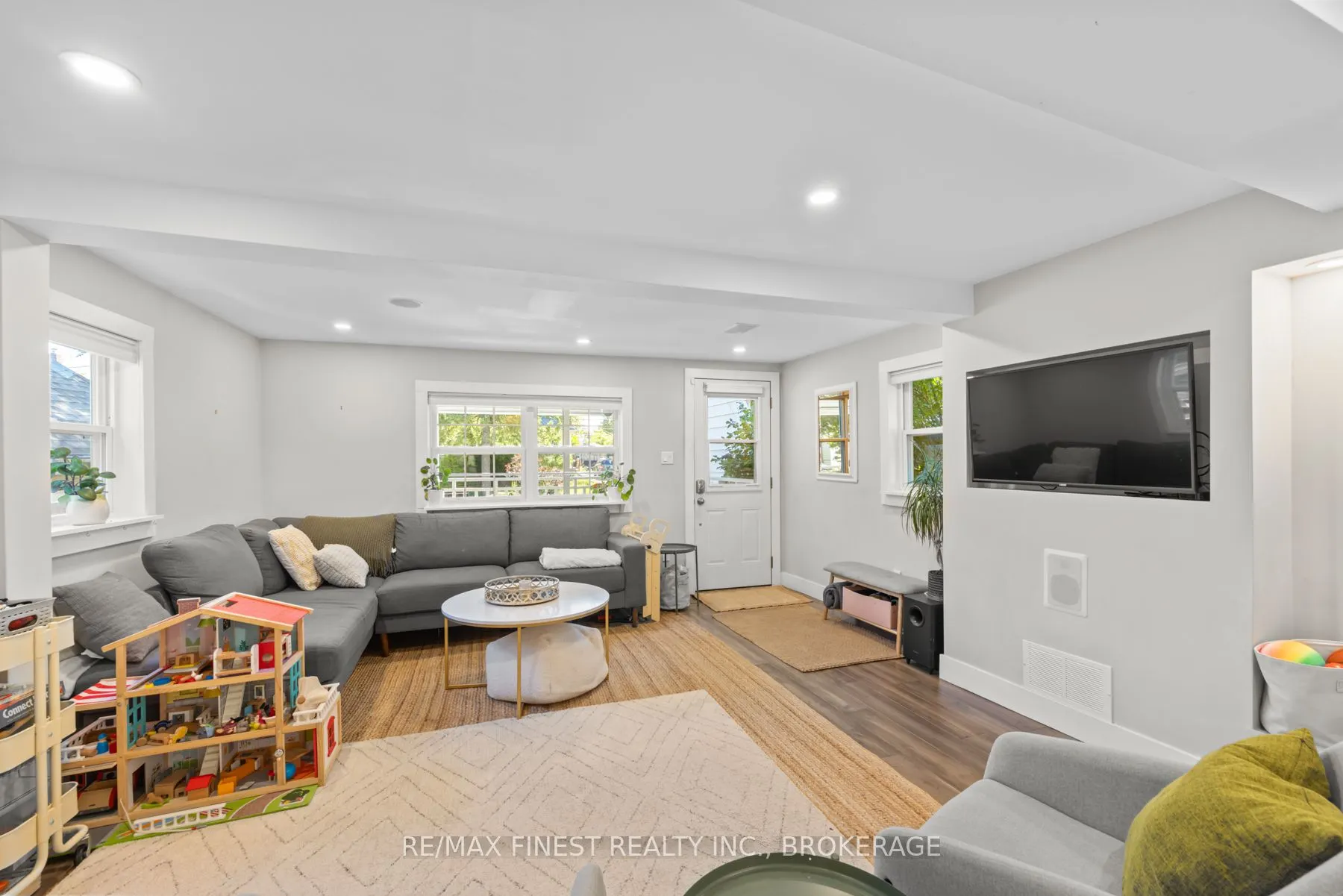 6 Redan Street