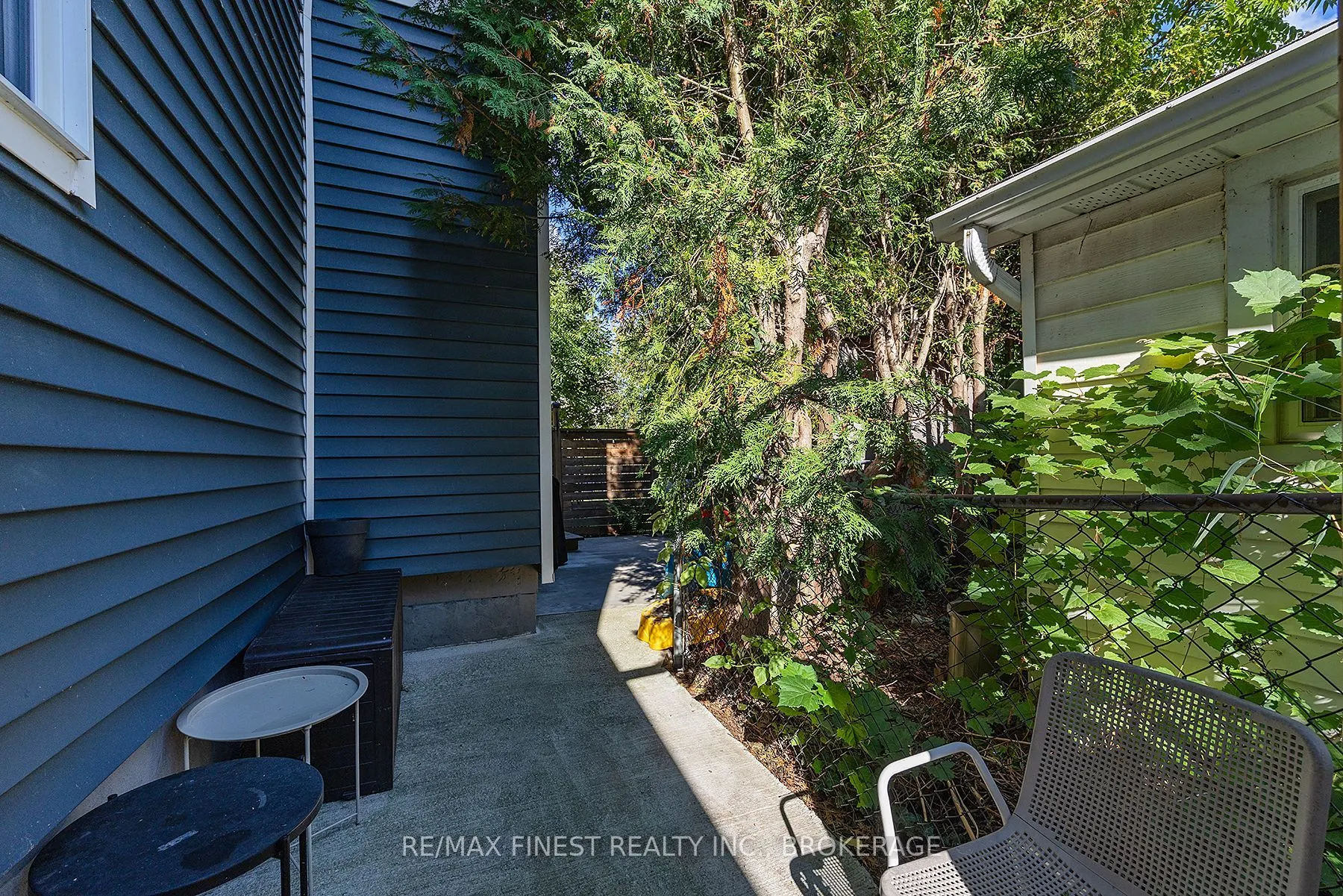 6 Redan Street