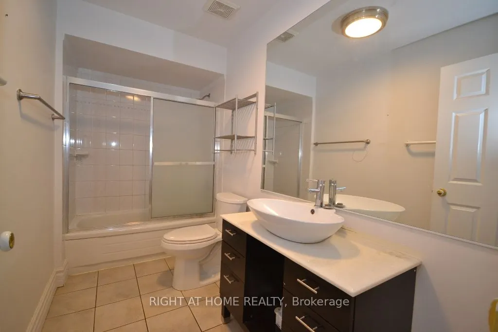 17 Marlborough Avenue, #101
