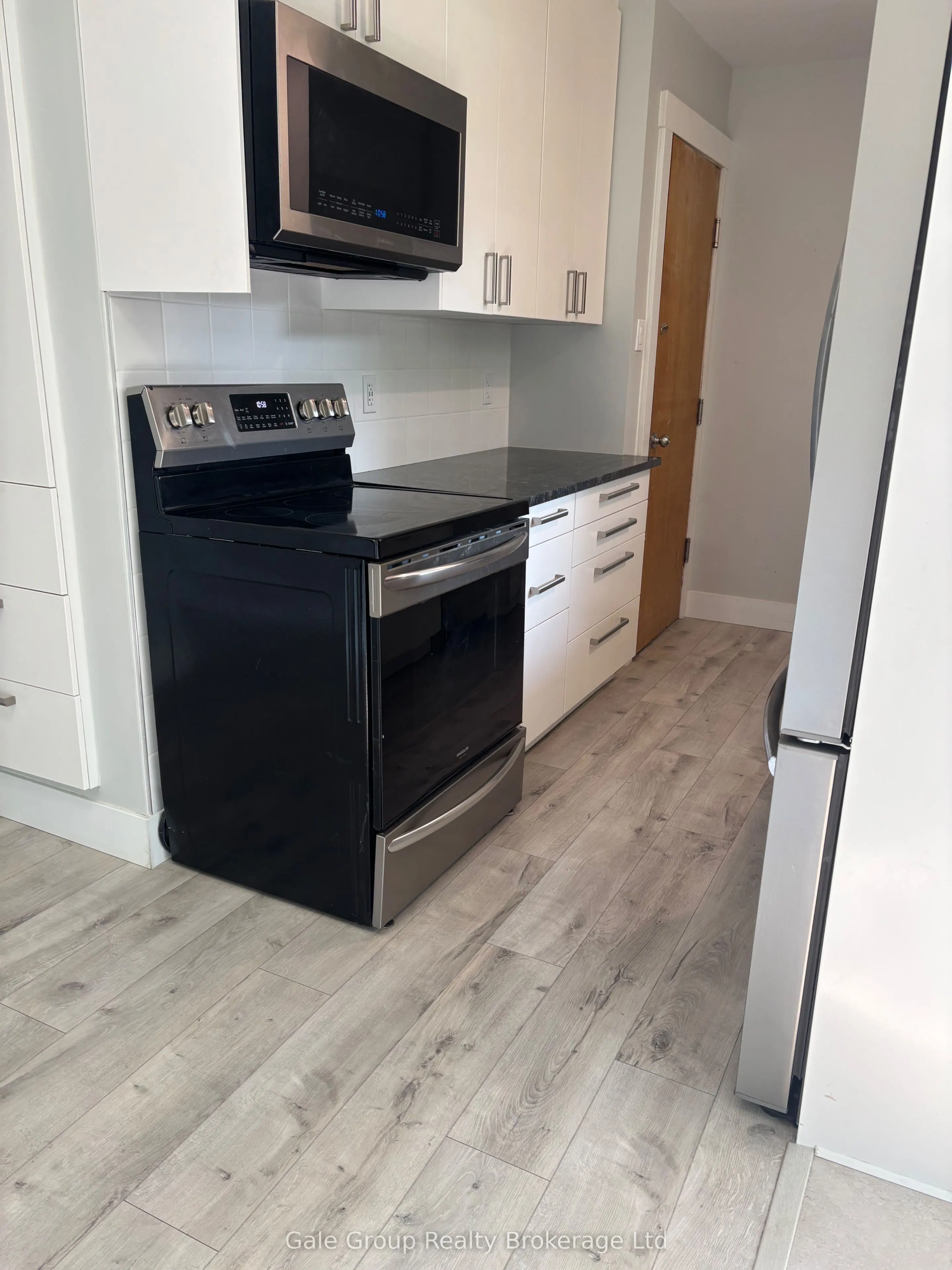 131 Kinzie Avenue, #A - Upper Level