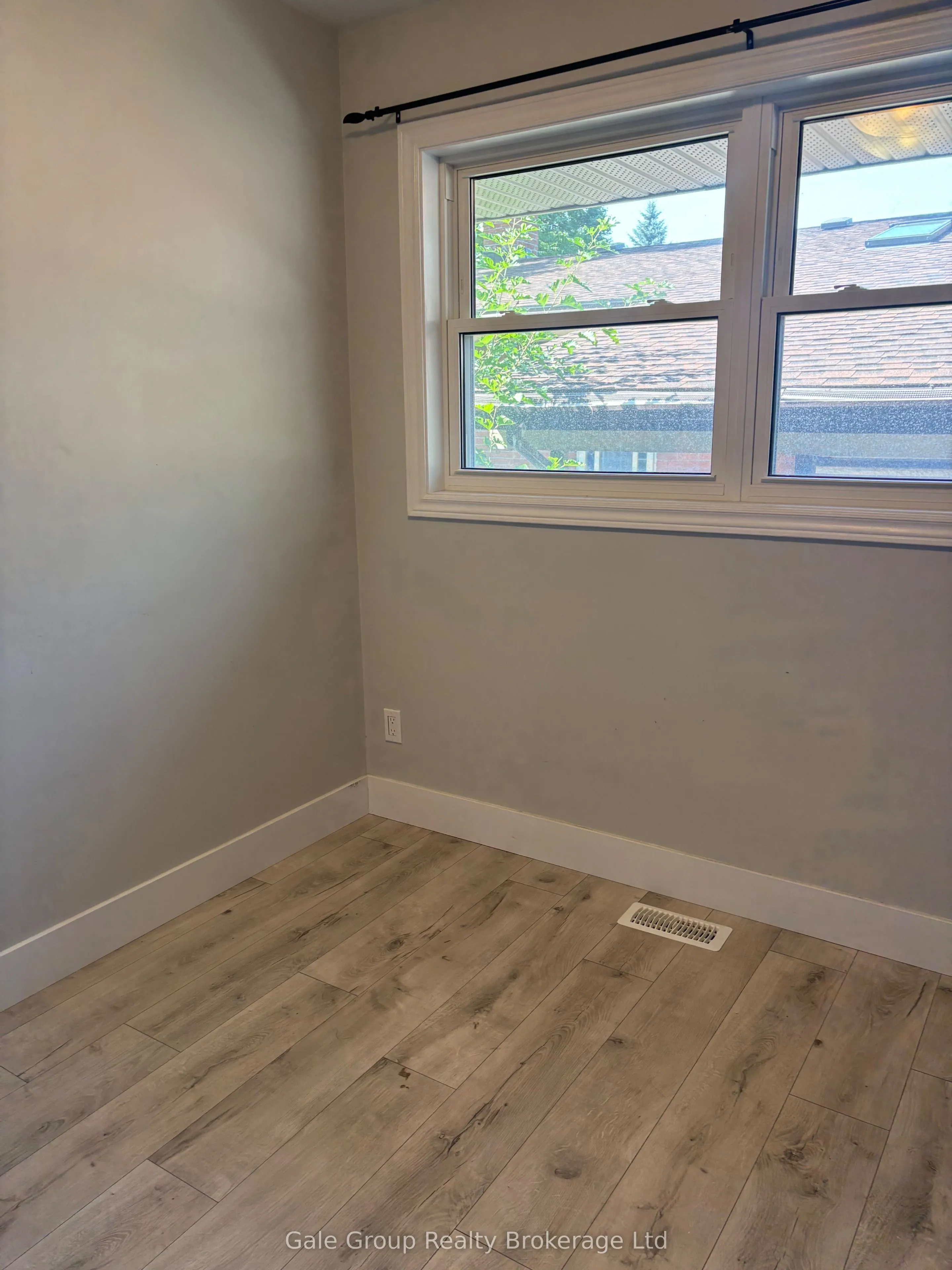 131 Kinzie Avenue, #A - Upper Level