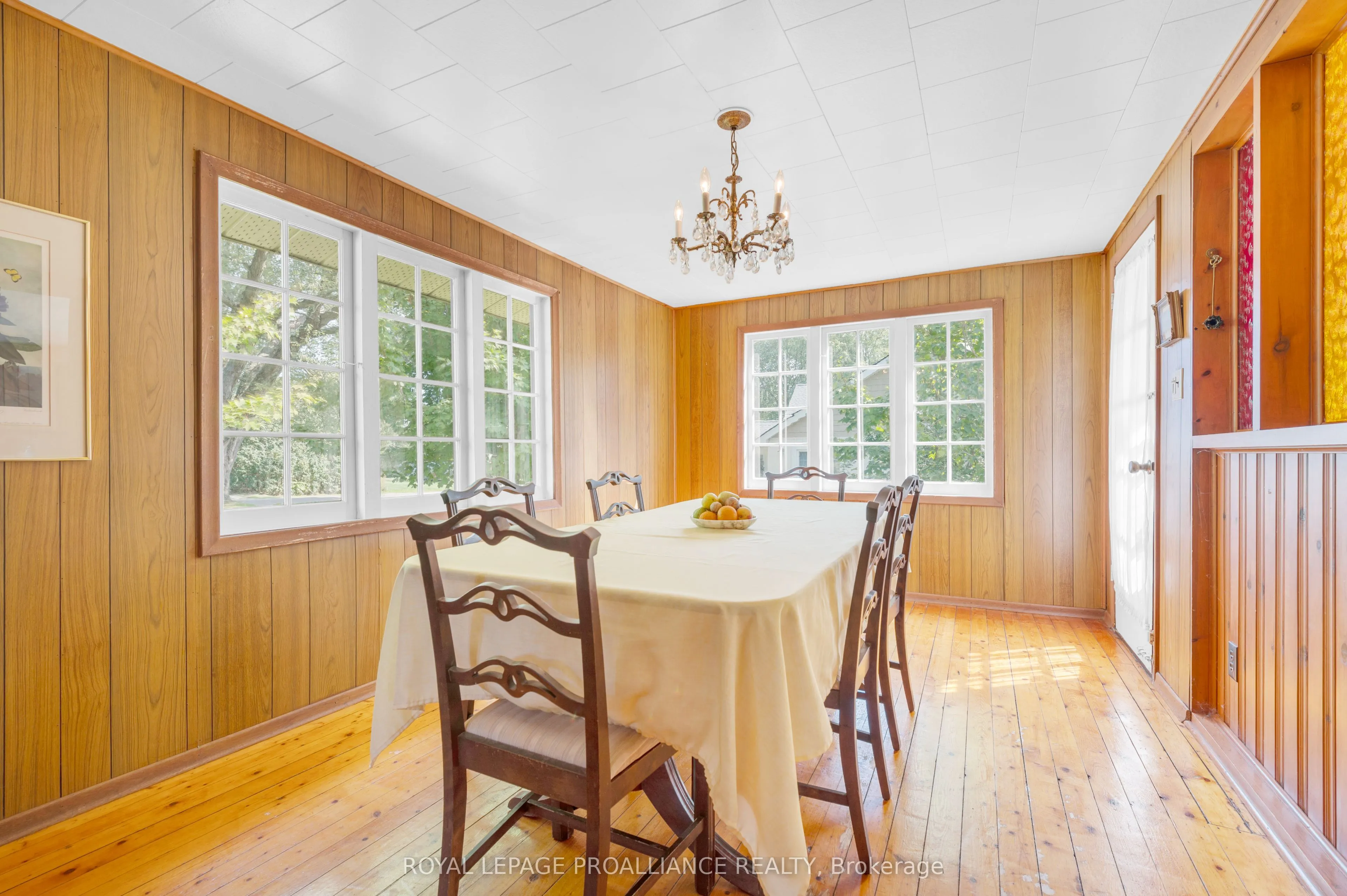 77 Bayshore Road
