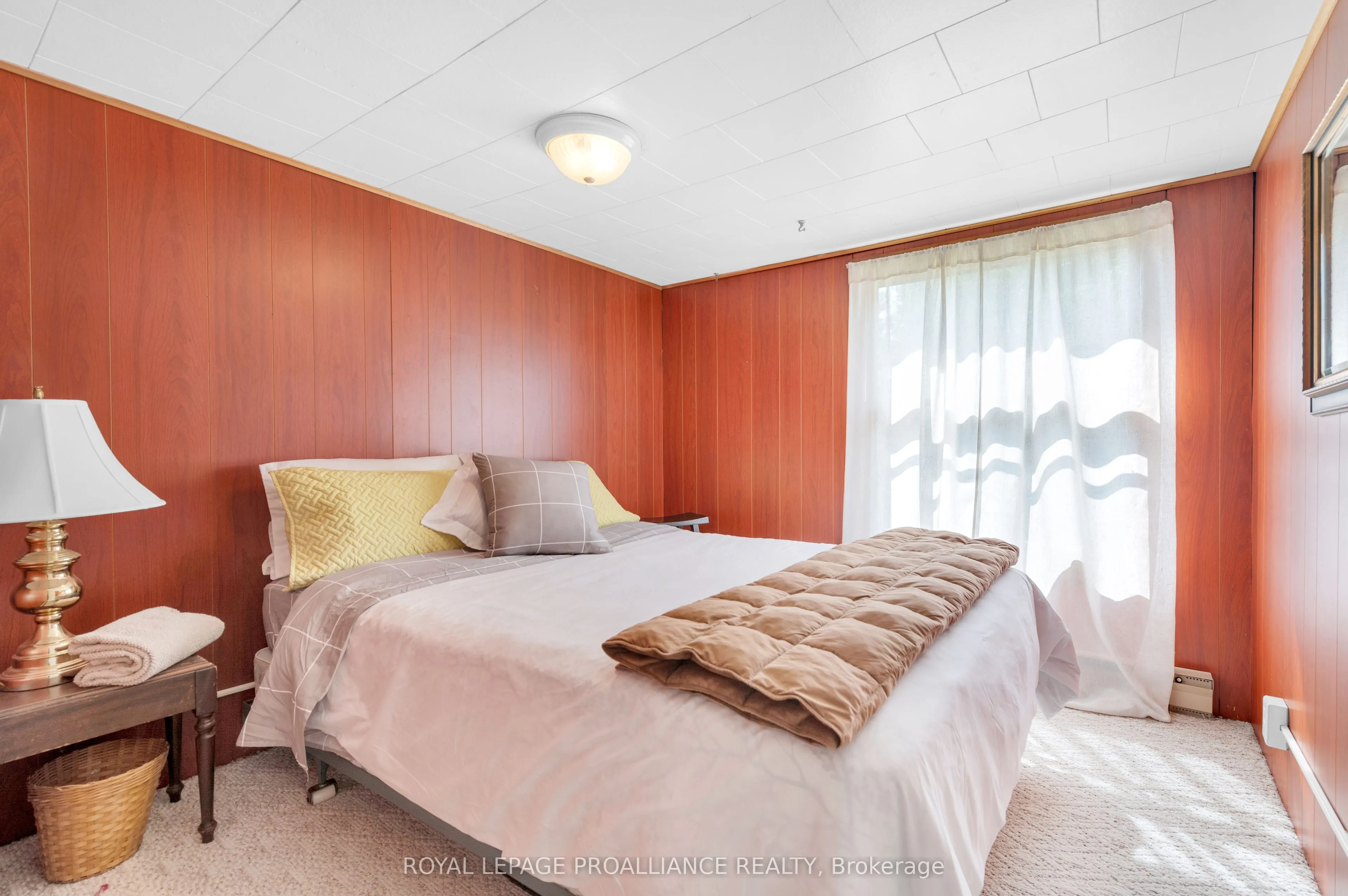77 Bayshore Road