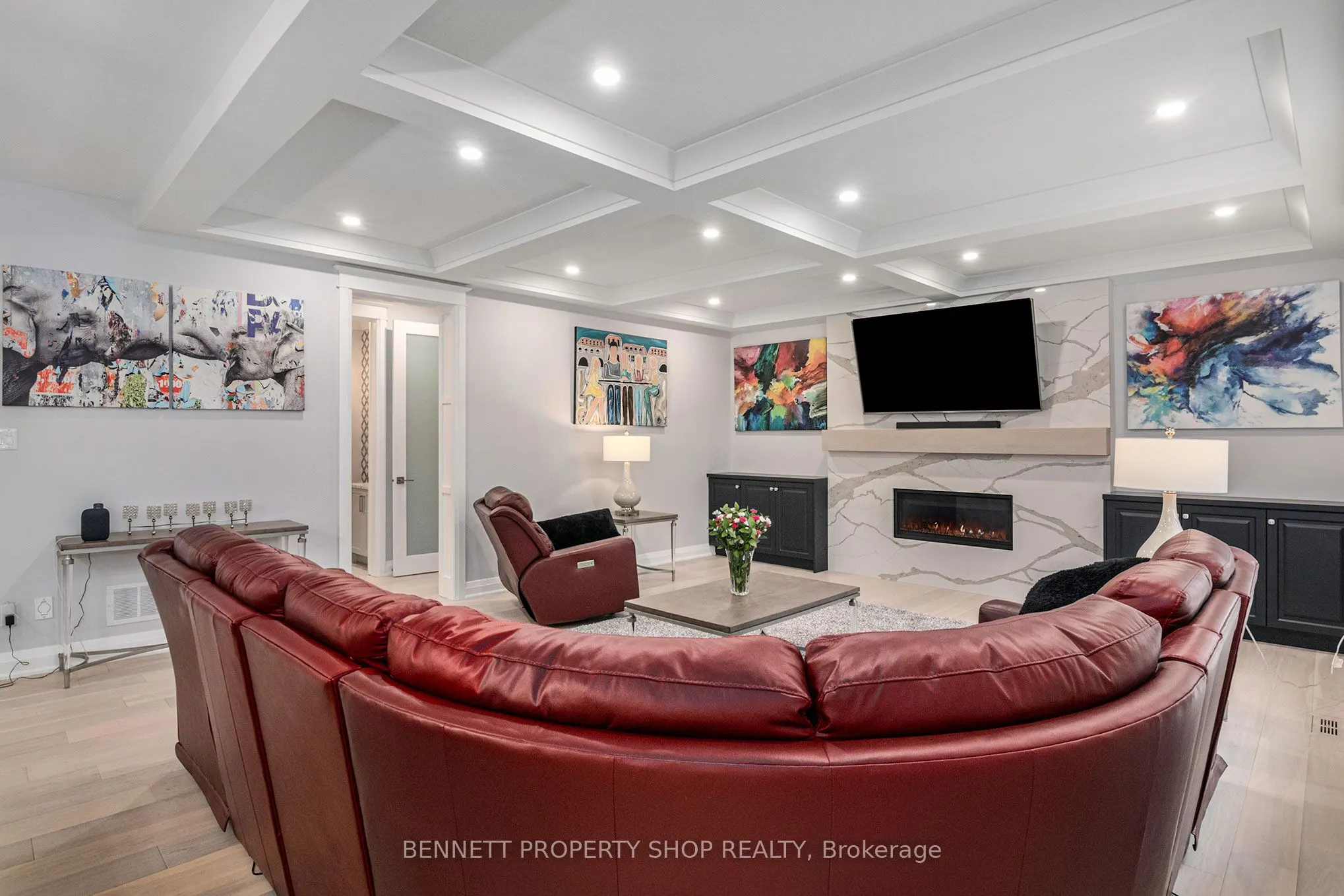 10 Westwood Drive