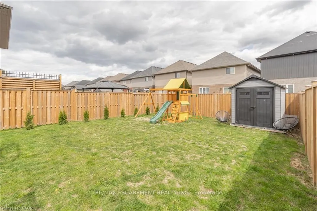 89 Keystone Crescent