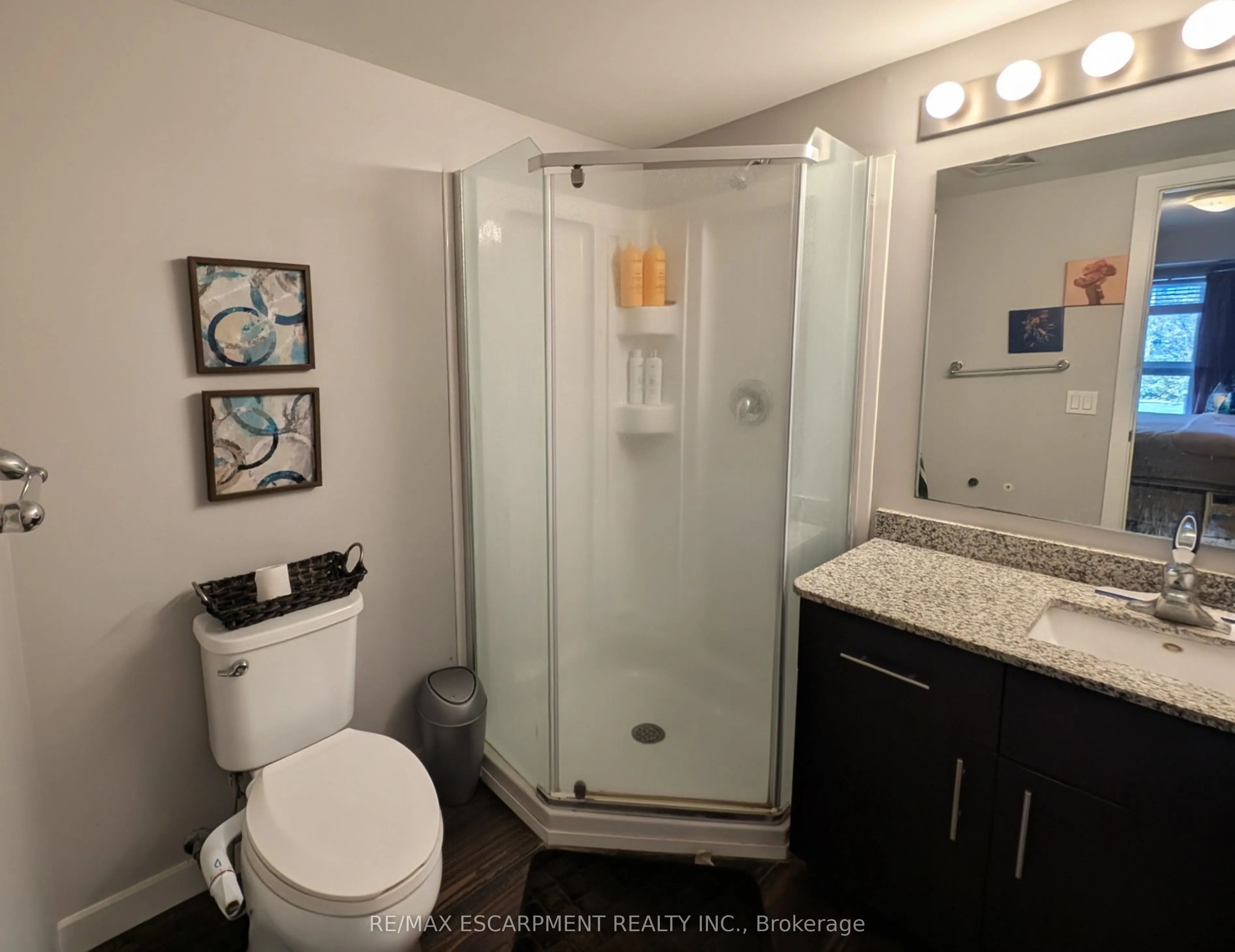 25 Kay Crescent, #207